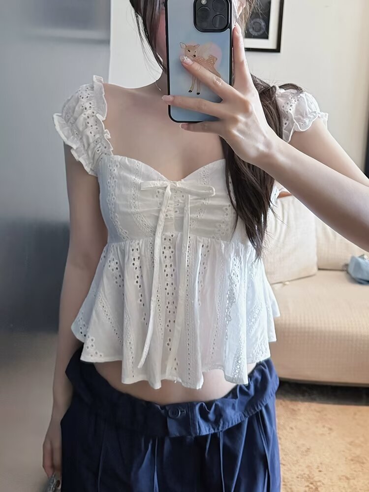 簍空刺繡收腰 小清新上衣