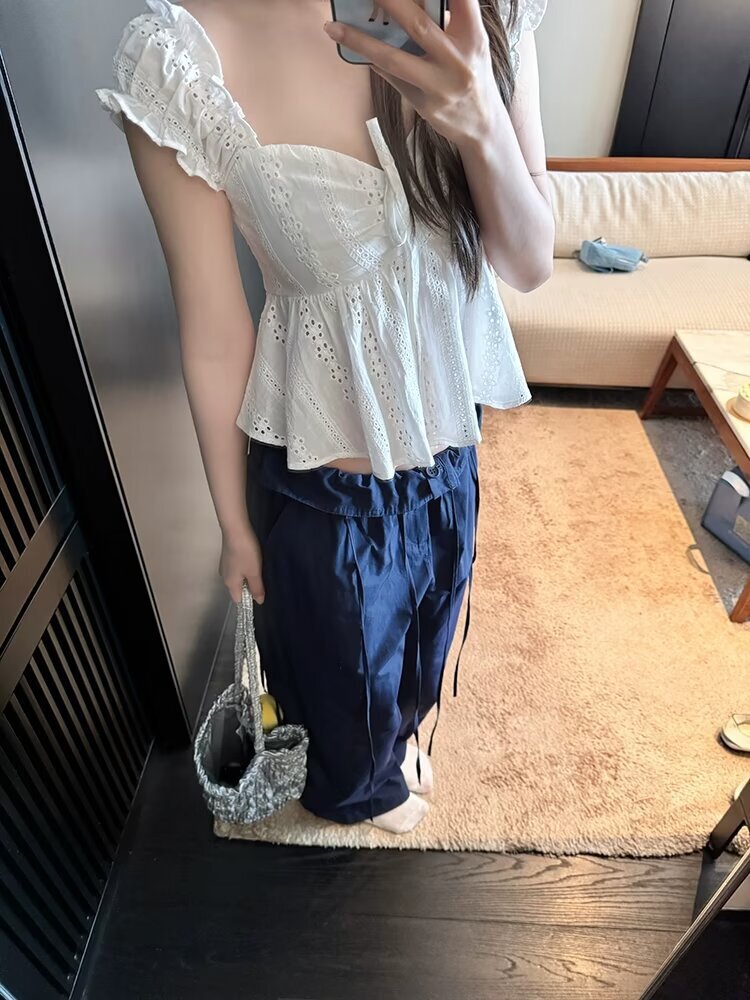 簍空刺繡收腰 小清新上衣