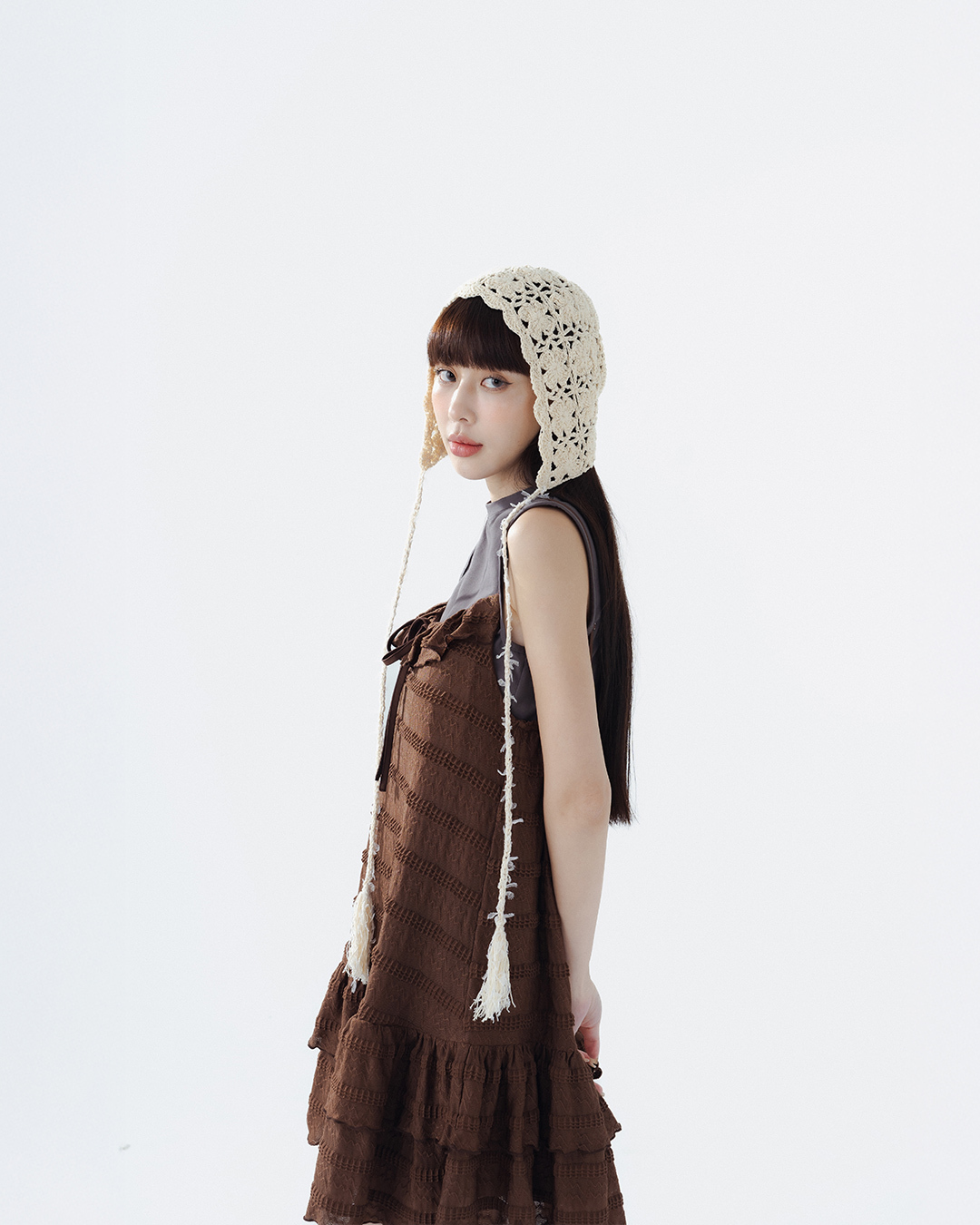 Tassel-shaped openwork floral crochet hat, available in two colors.【07020999】in stock+pre-order