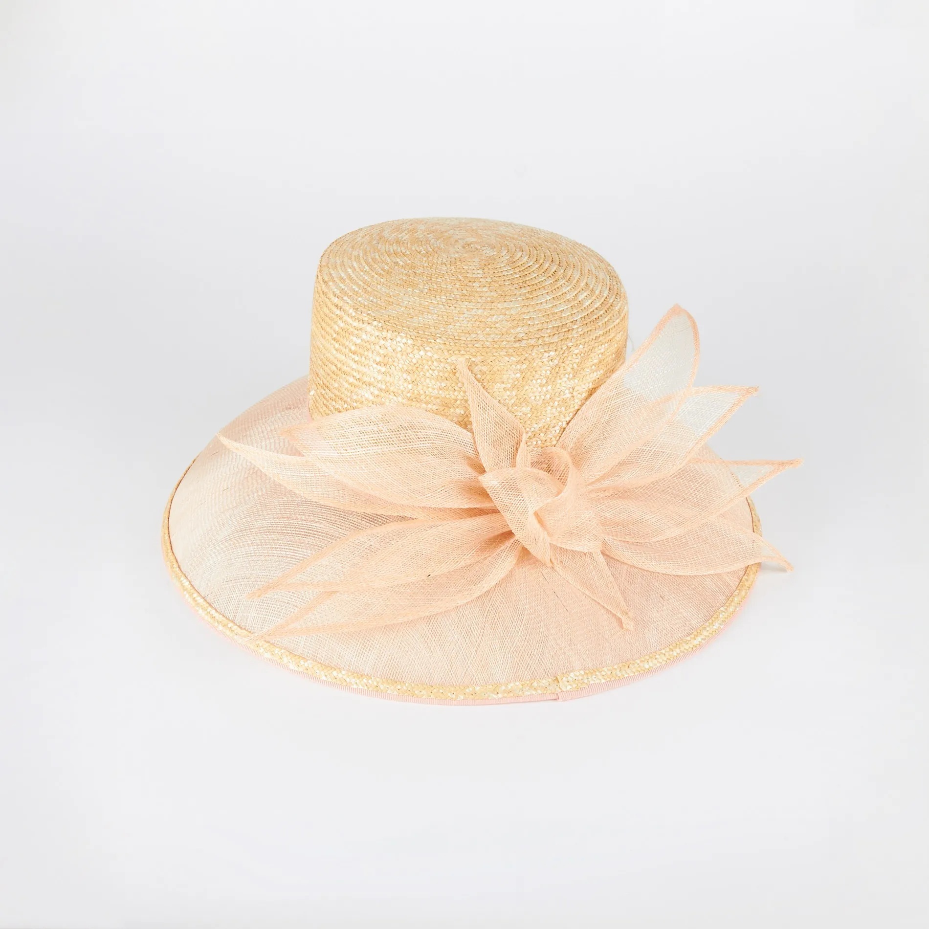 1CP0520-003 [COMPLIT] Ravelle Hat Flesh #14092 (EU)