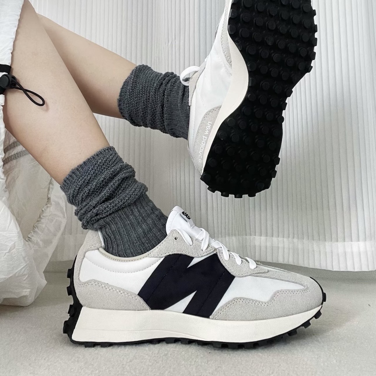 NEW BALANCE 327 海鹽白黑 男女尺寸 中性鞋款 休閒 MS327FE