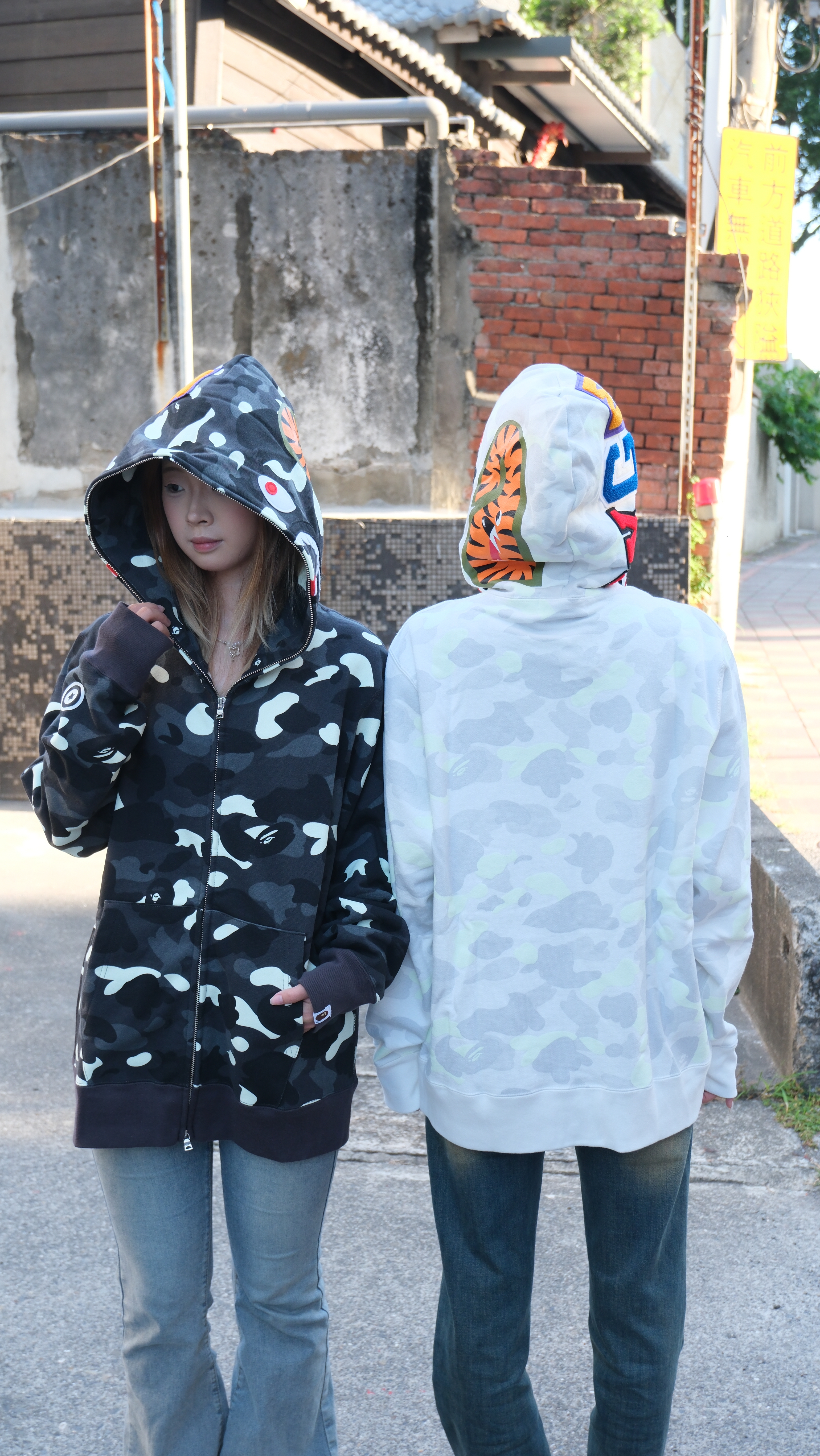 BAPE CITY CAMO SHARK REGULAR FIT FULL ZIP HOODIE 夜光 鯊魚外套 1M30115302