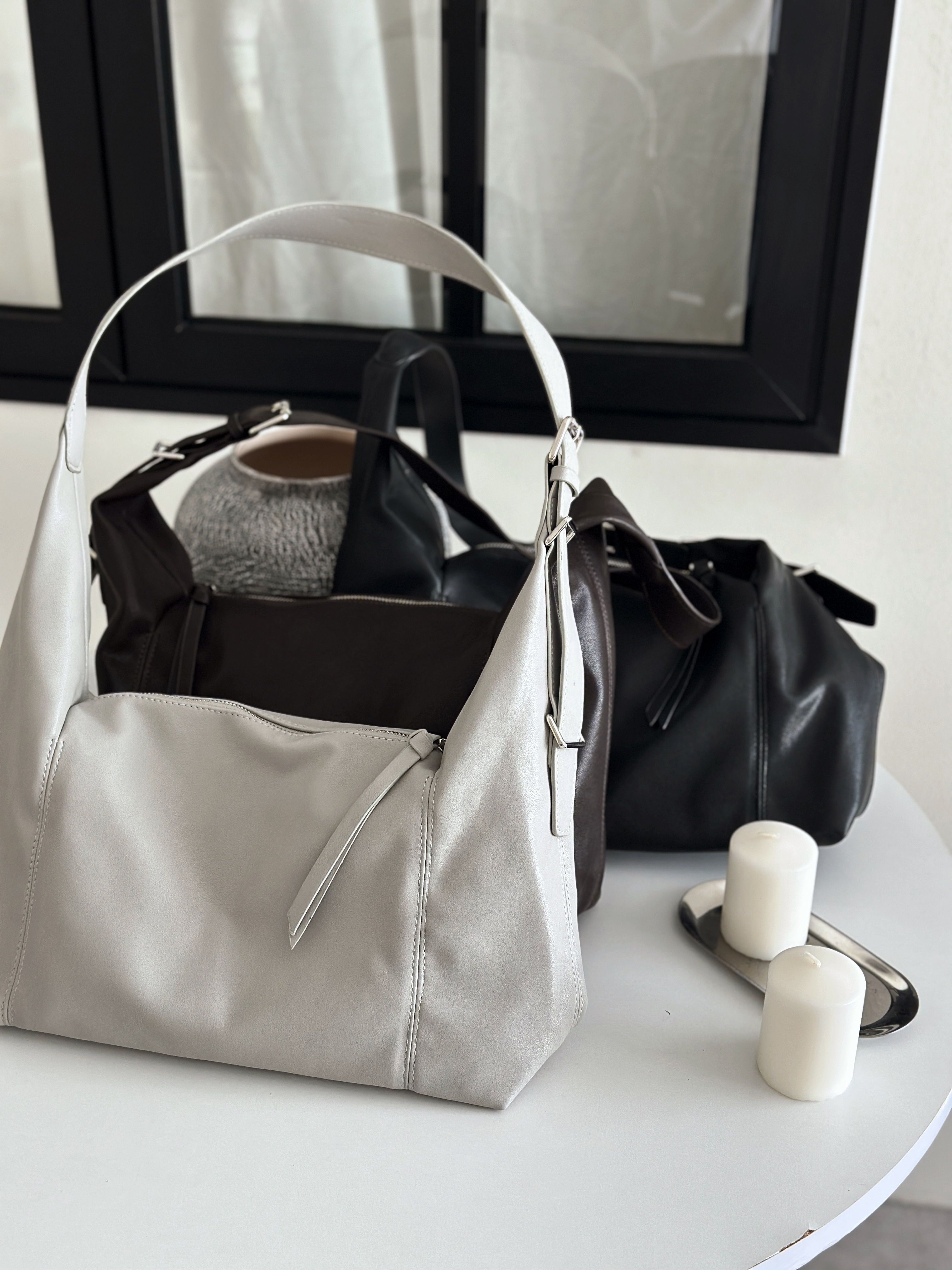 Beany Shoulder Bag Brown- D154BRO
