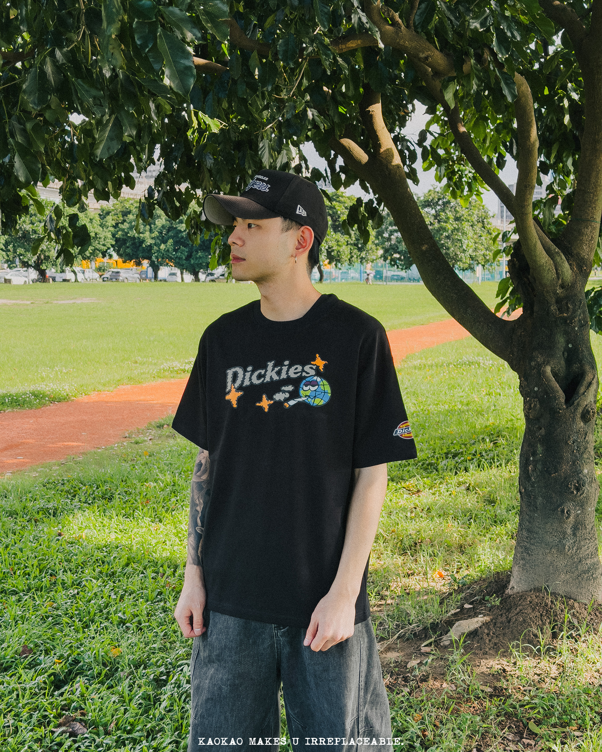 Dickies 320g 地球卡通 厚磅 短Tee