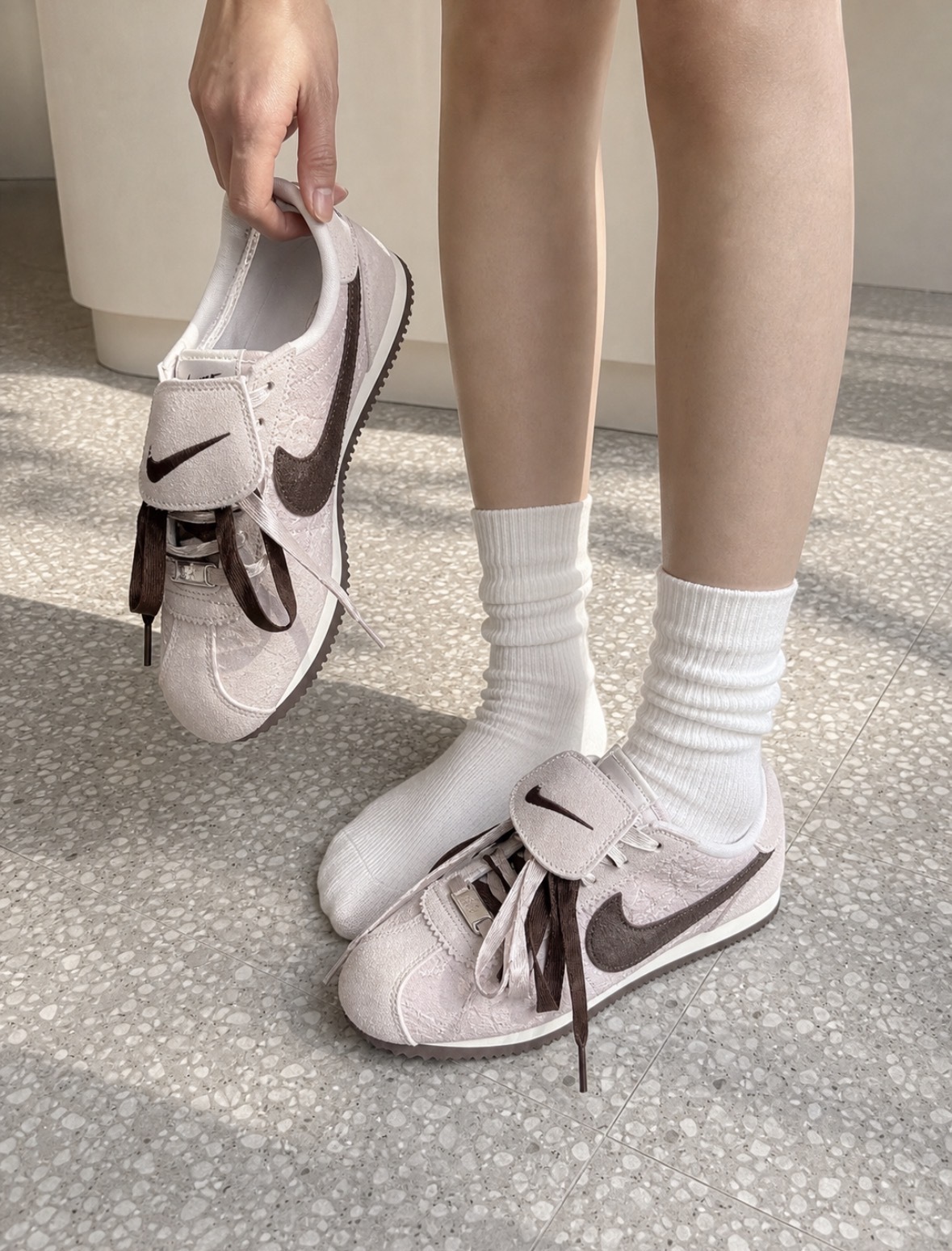 Nike Cortez Textile 雕花玫瑰粉 粉棕色 麂皮 翻蓋 雕花 阿甘鞋 IQ3624-667/預購