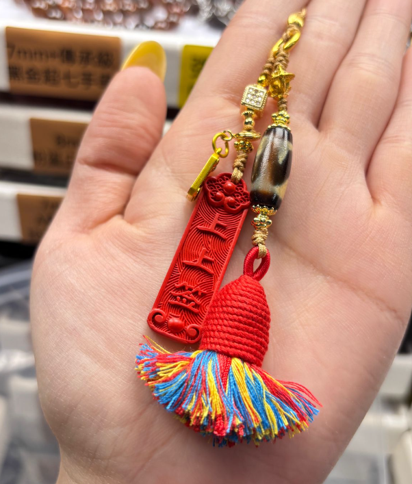 AB260519-D48 虎牙硃砂開財上上簽掛件（需提供中文全名）（預計6月底到貨，只限尖沙咀門店自取不包郵）