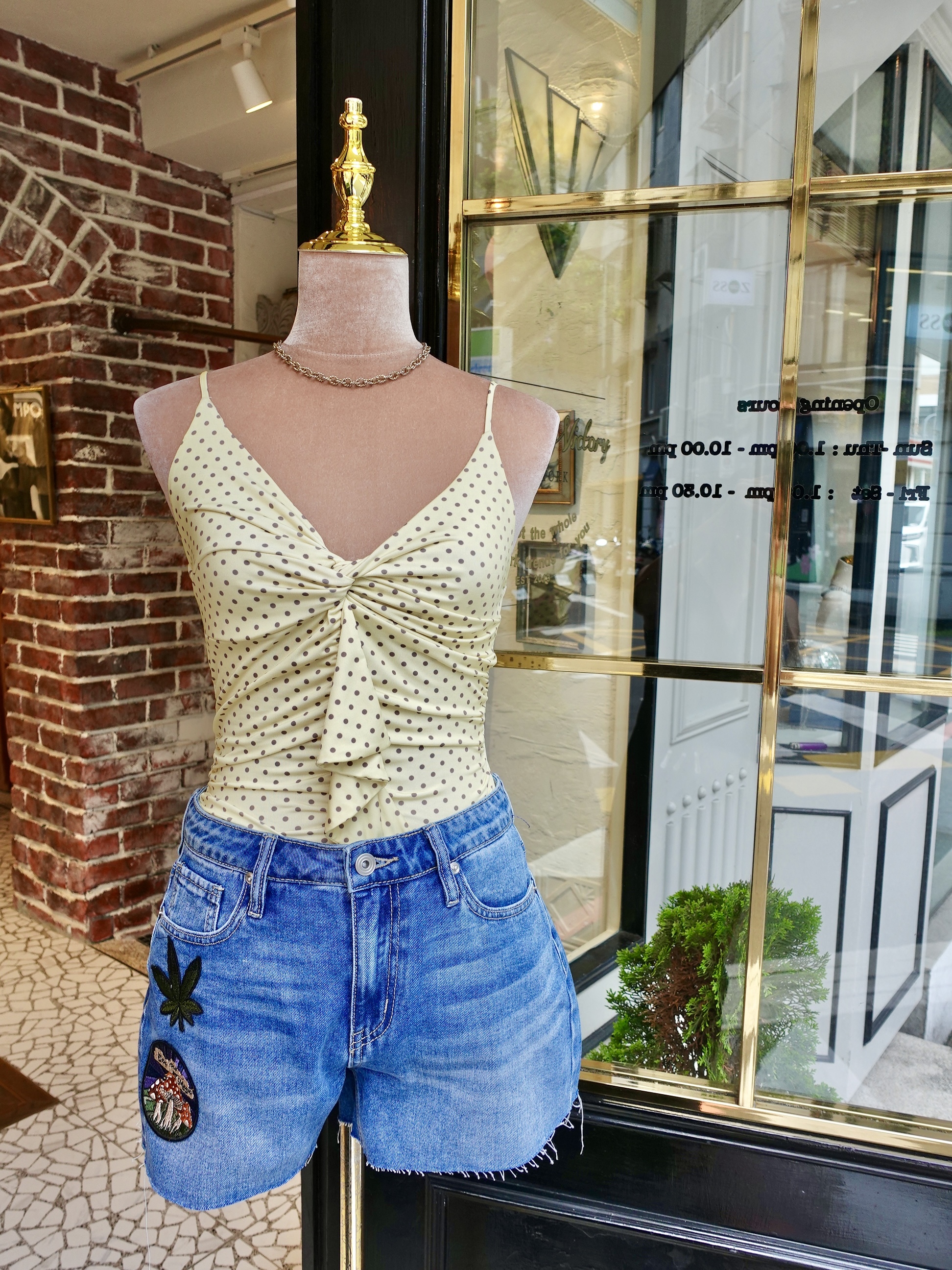 Denim State單寧藍色高腰可愛刺繡布牛仔短褲