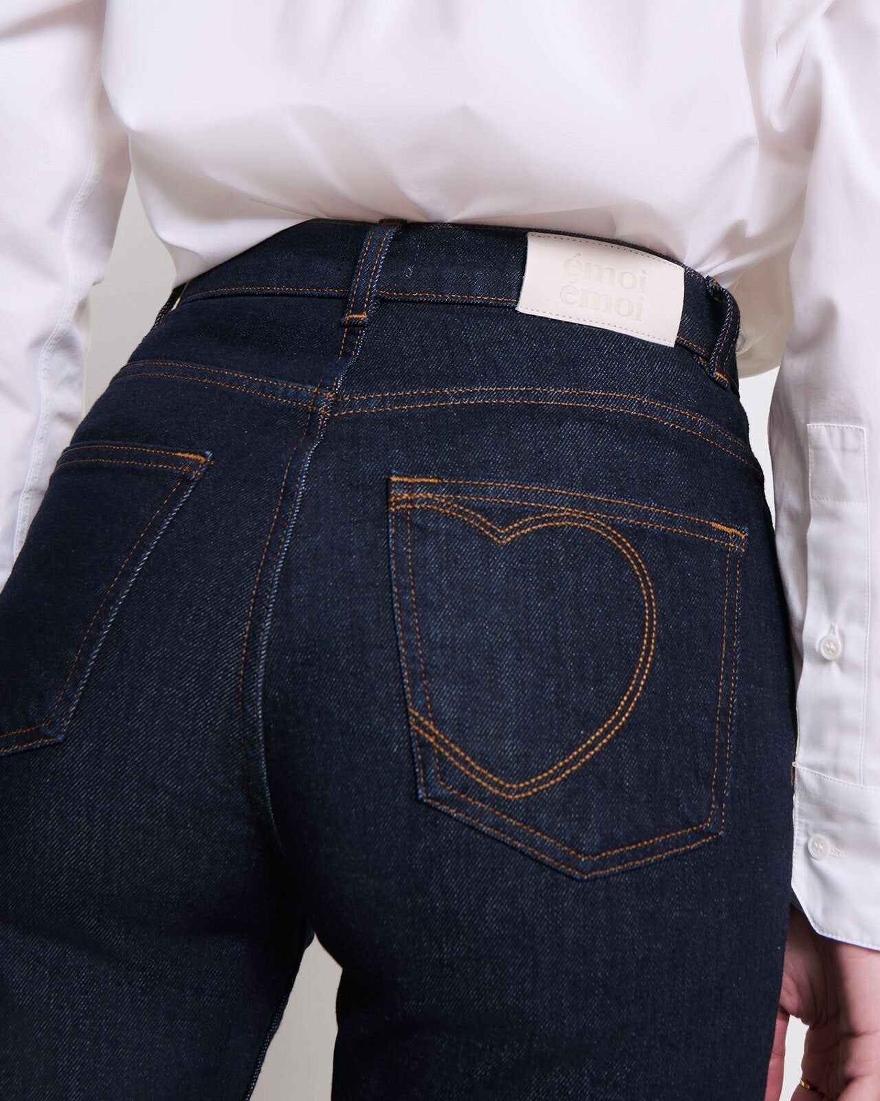 1EE0520-065 [EMOI EMOI] 原色直筒牛仔褲 #EMO25W4JEANFFUNIBRUT (EU)