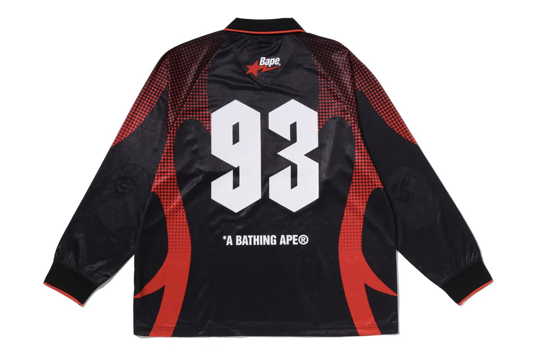 【BAPE男生】0509發售 寬版 APE FLAME MONOGRAM JACQUARD LOGO RELAXED FIT FOOTBALL JERSEY