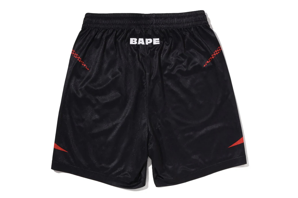 【BAPE男生】0509發售 寬版APE FLAME MONOGRAM JACQUARD RELAXED FIT FOOTBALL SHORTS