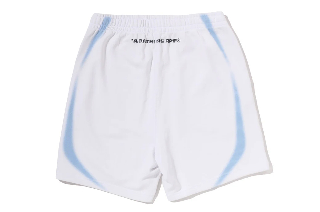 【BAPE男生】0509發售 寬版HEAVY WASH HAND DRAW FOOTBALL LOGO RELAXED FIT SWEAT SHORTS