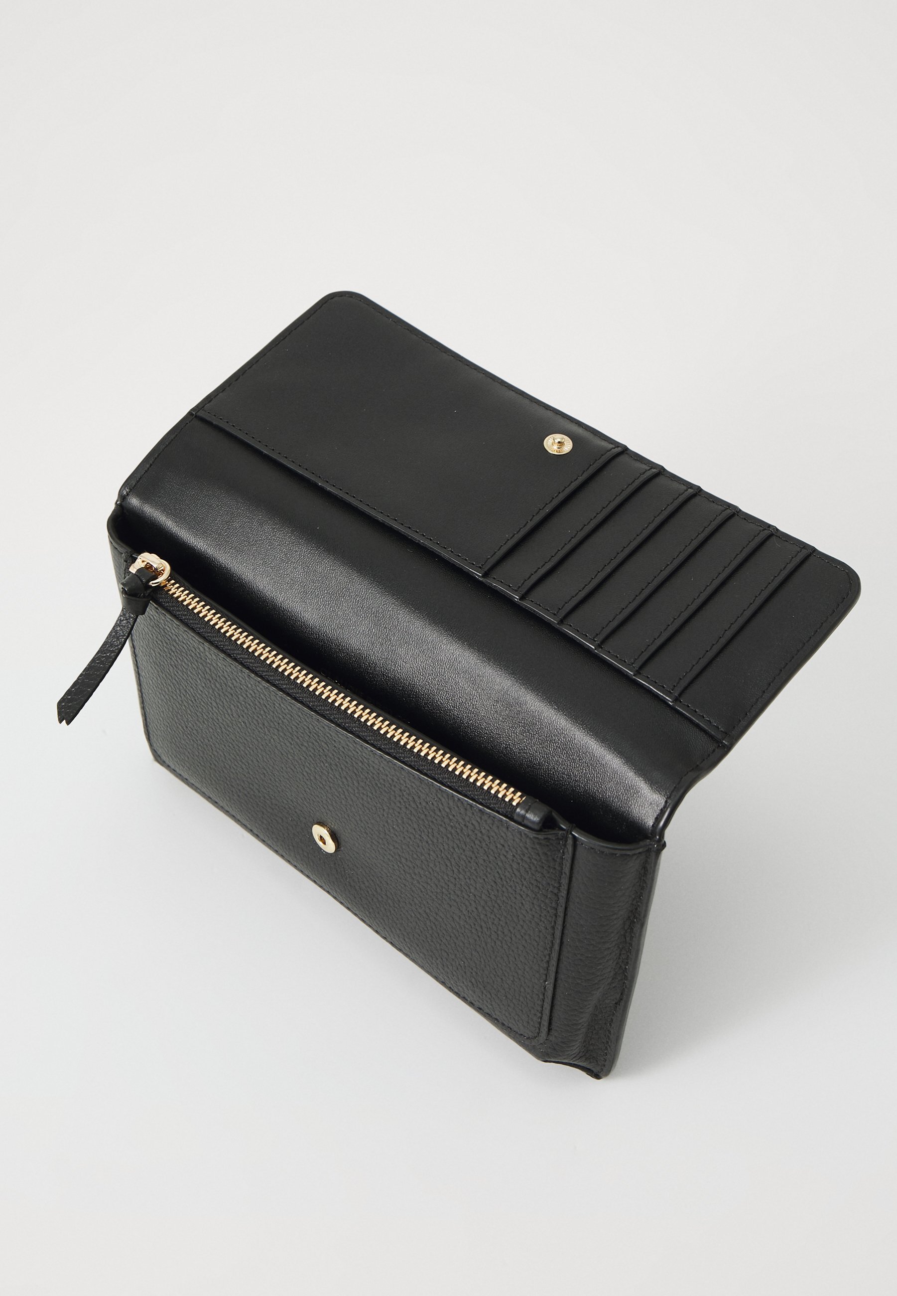 Claudie Pierlot Large grained leather Clutch