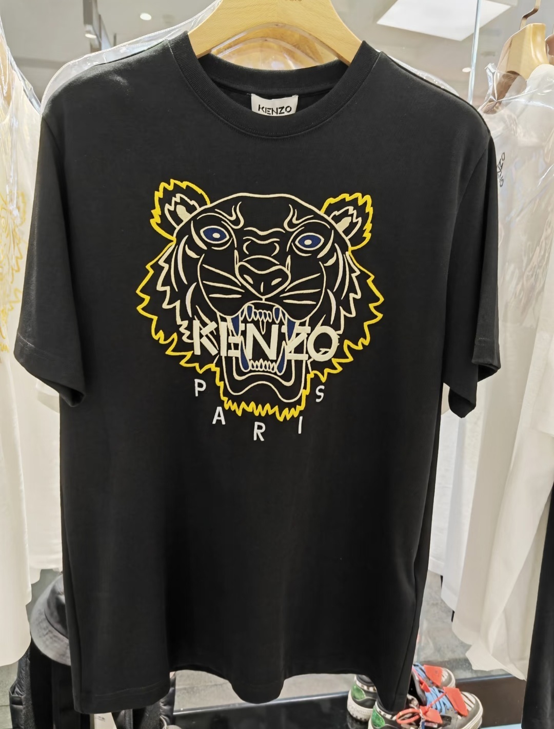KENZO 黑色 併黃刺繡虎頭 Tee