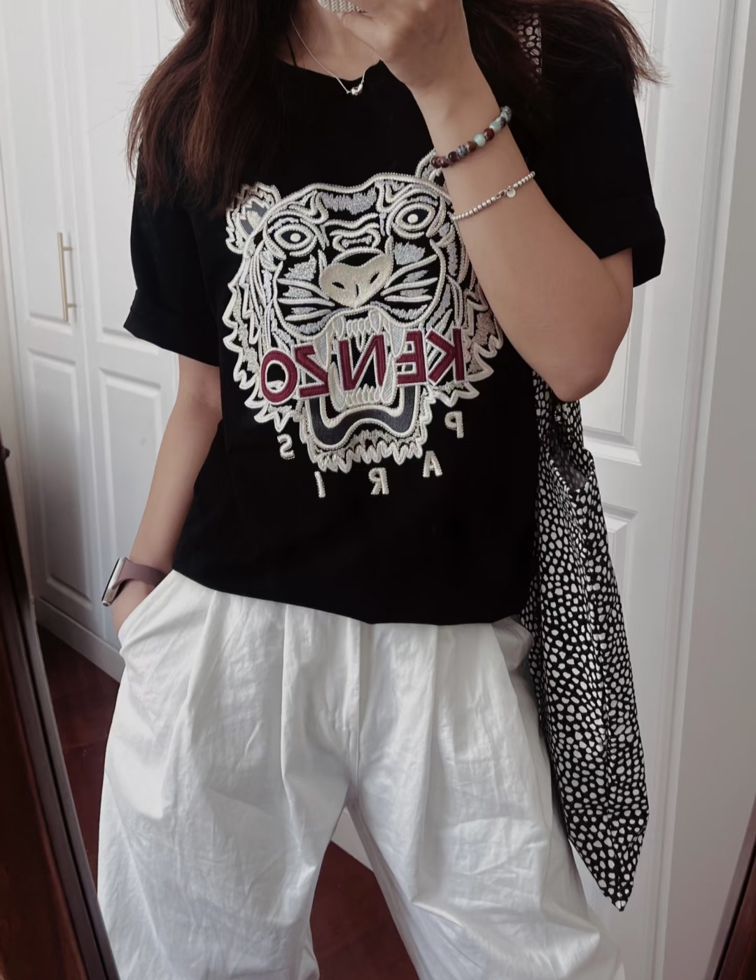 KENZO 黑色 併 白刺繡虎頭 Tee