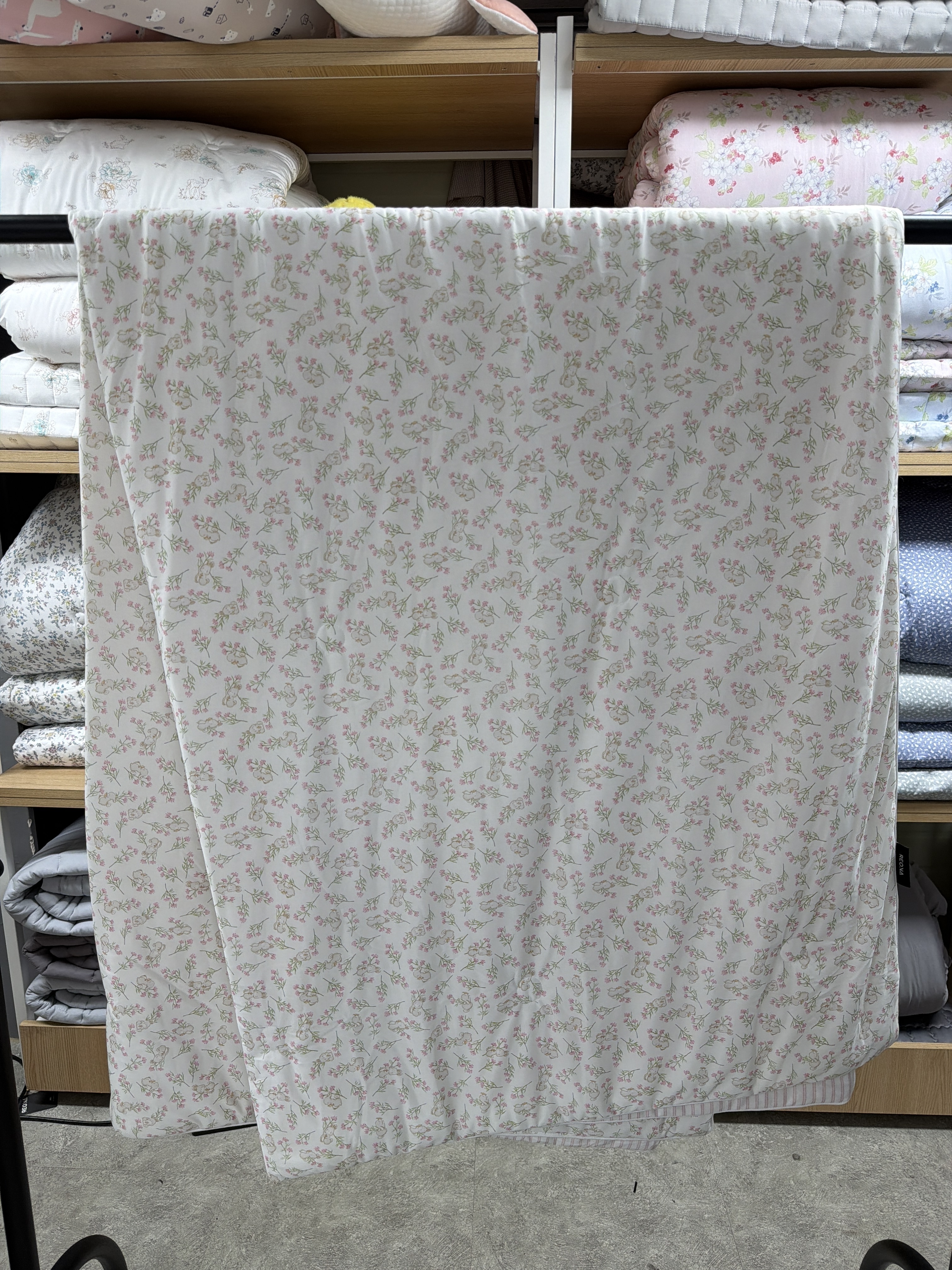 SX32 莫代爾碎花兔兔涼感被-粉色 (SS-150x200cm)
