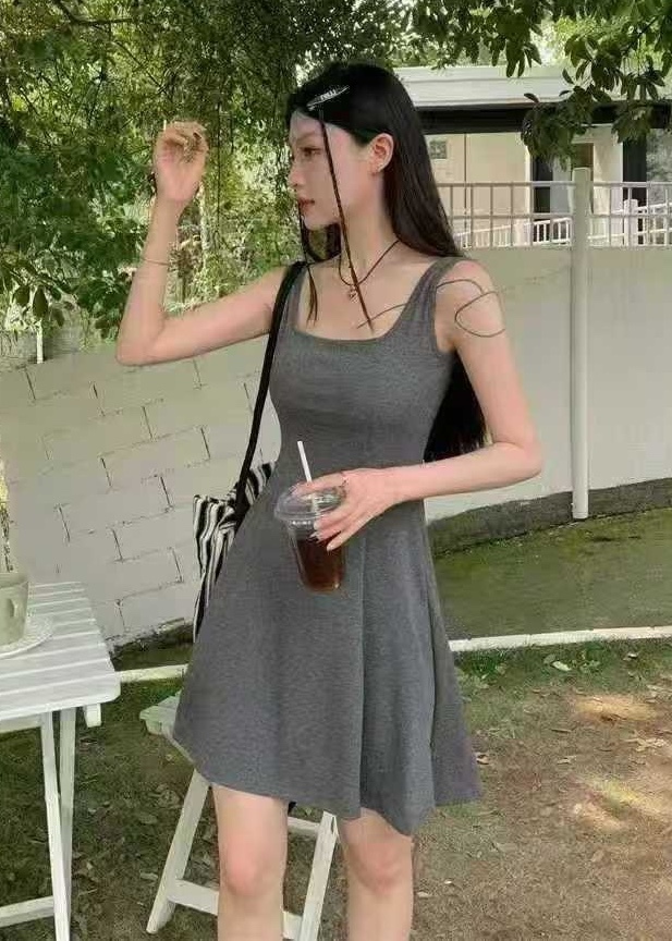 腰線冰絲罩杯背心短洋