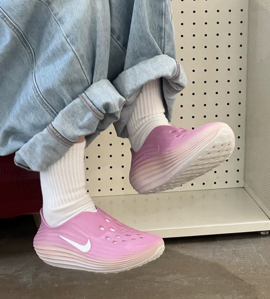 男女鞋 NIKE REACTX REJUVEN8 'Sail Light Magenta' 漸層粉 泡棉 休閒 防水 涼鞋 拖鞋 恢復鞋【HV5062-103】WP