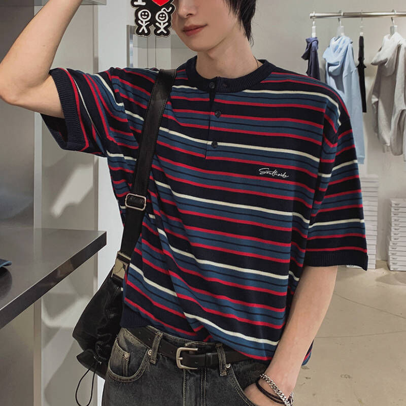這件很帥，復古風暗黑條紋針織T-Shirt
