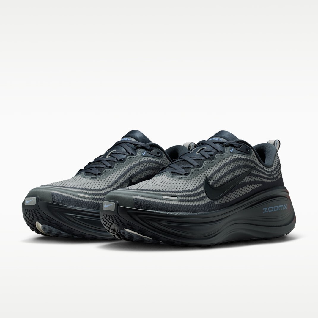 男鞋 NIKE VOMERO PLUS 曜石藍黑 氣墊 緩震 網布 透氣 休閒 跑步 運動鞋【HV8150-405】