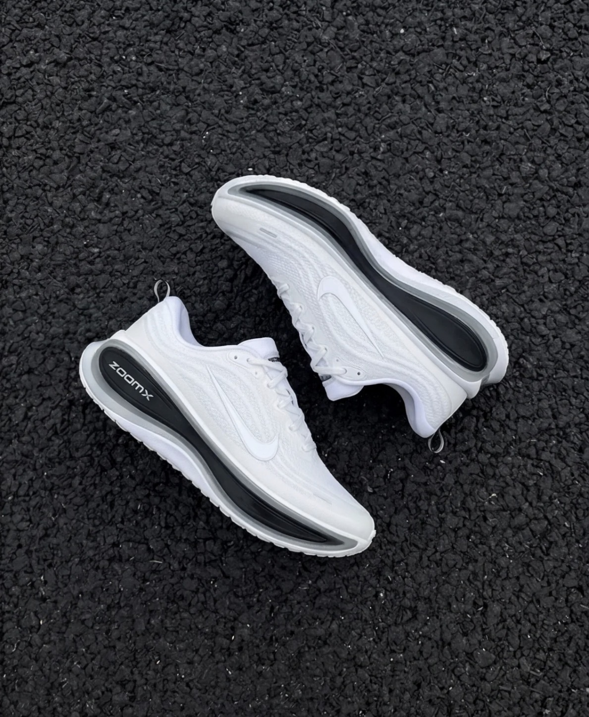 男鞋 NIKE VOMERO PLUS RR 白灰黑 氣墊 緩震 網布 透氣 休閒 跑步 運動鞋【II7181-102】
