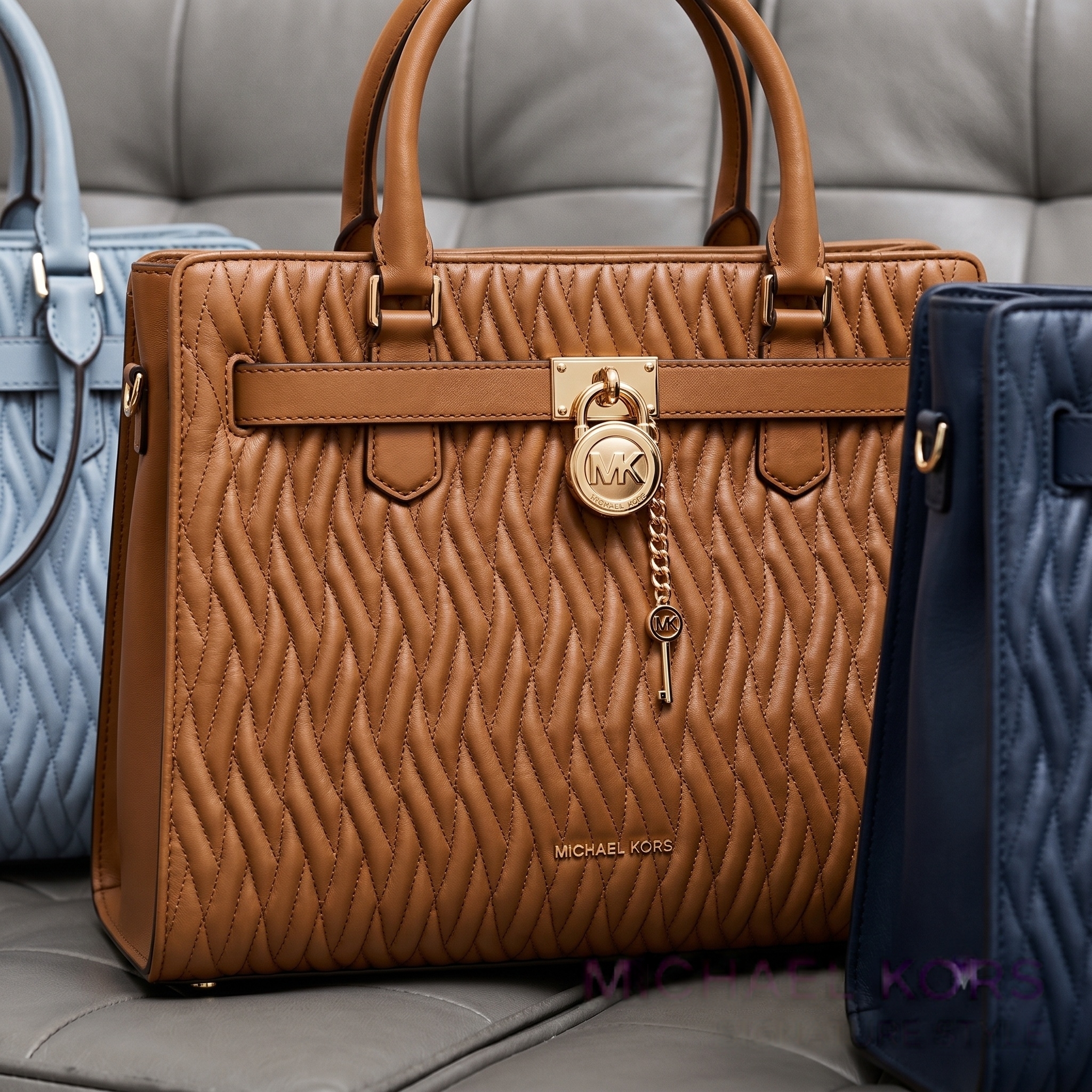 【預購】Michael Kors H052019 Matelassé 鎖頭中號手提包