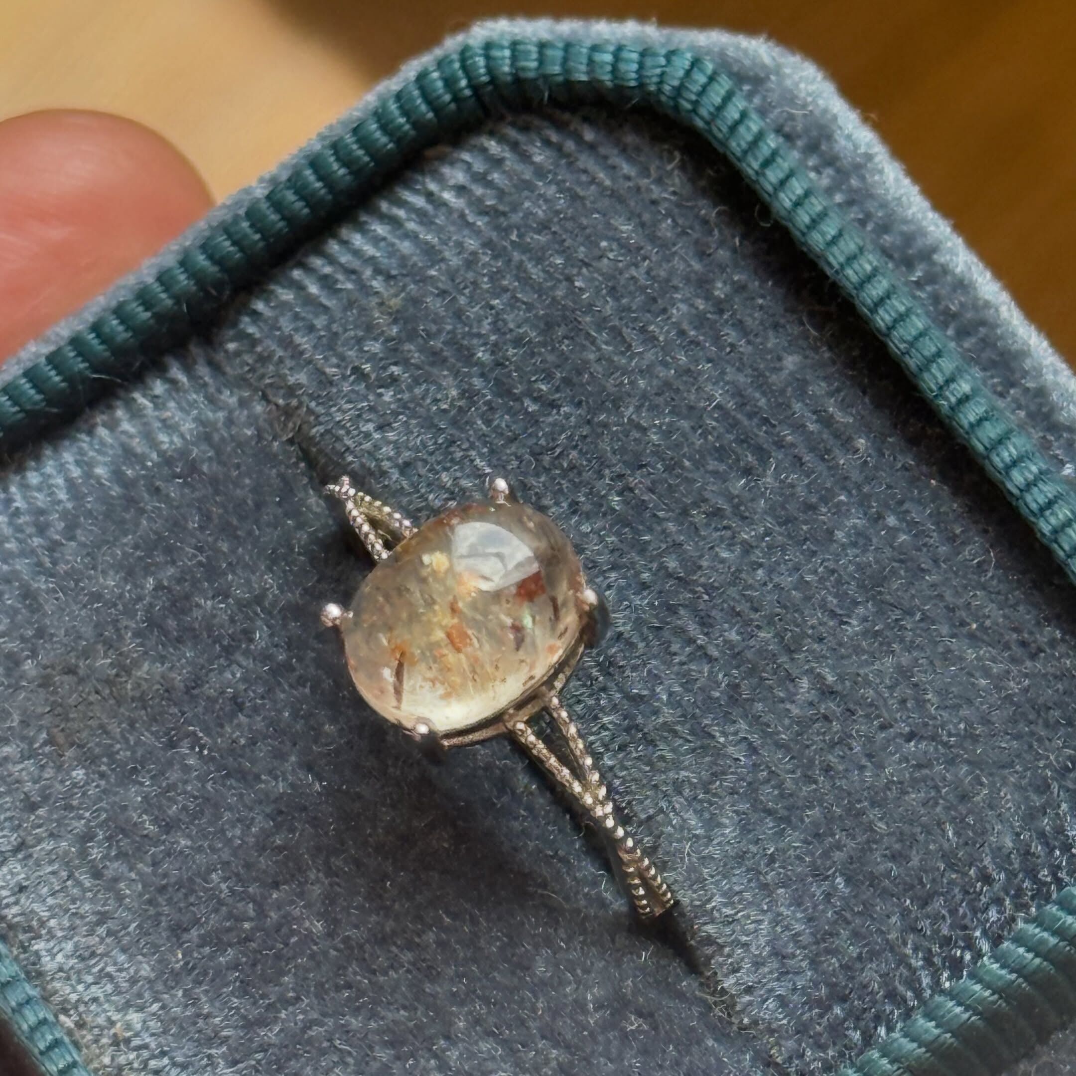 [原石] 金太陽石 925銀戒指