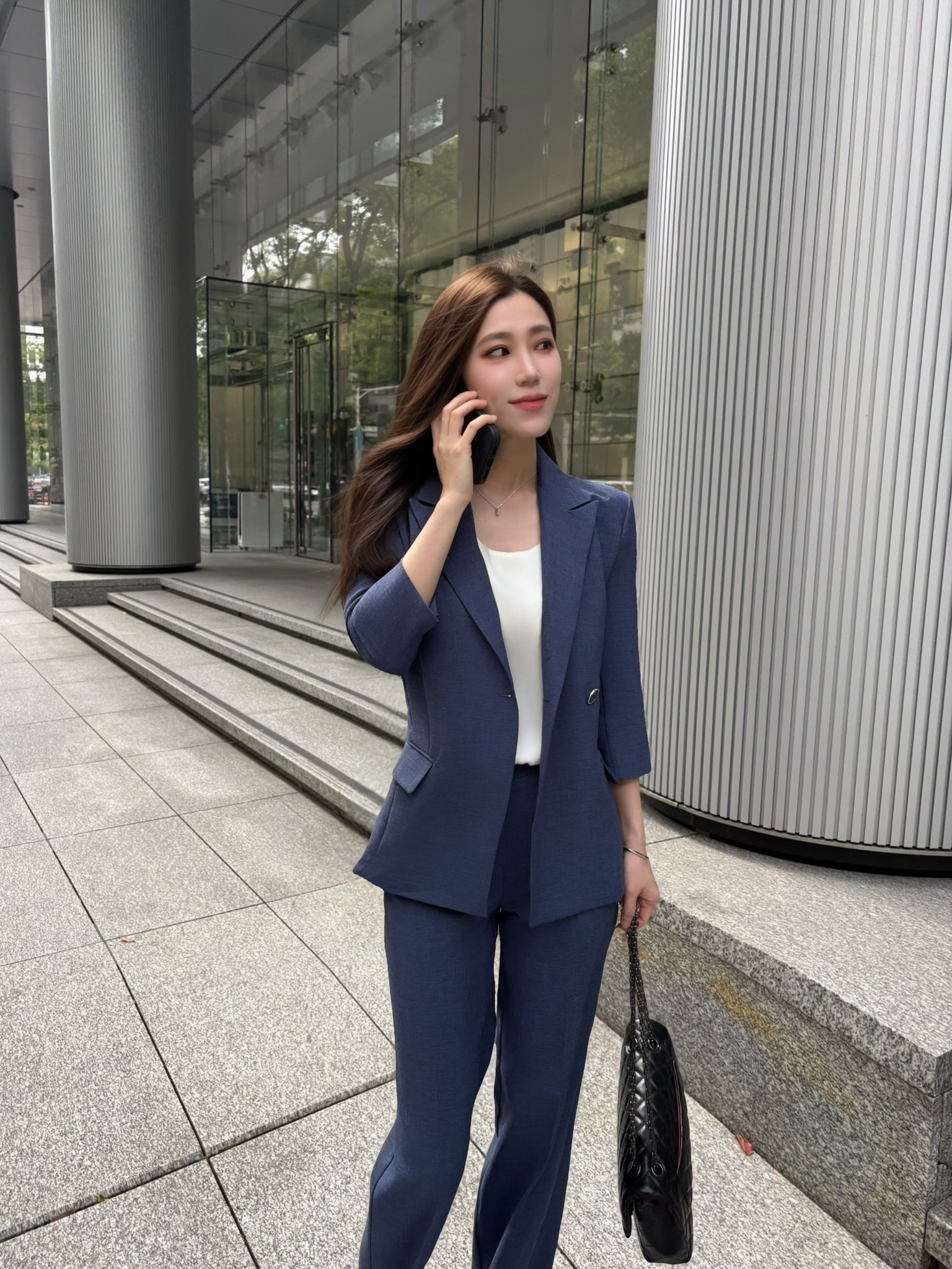 俐落包布釦織紋套裝
