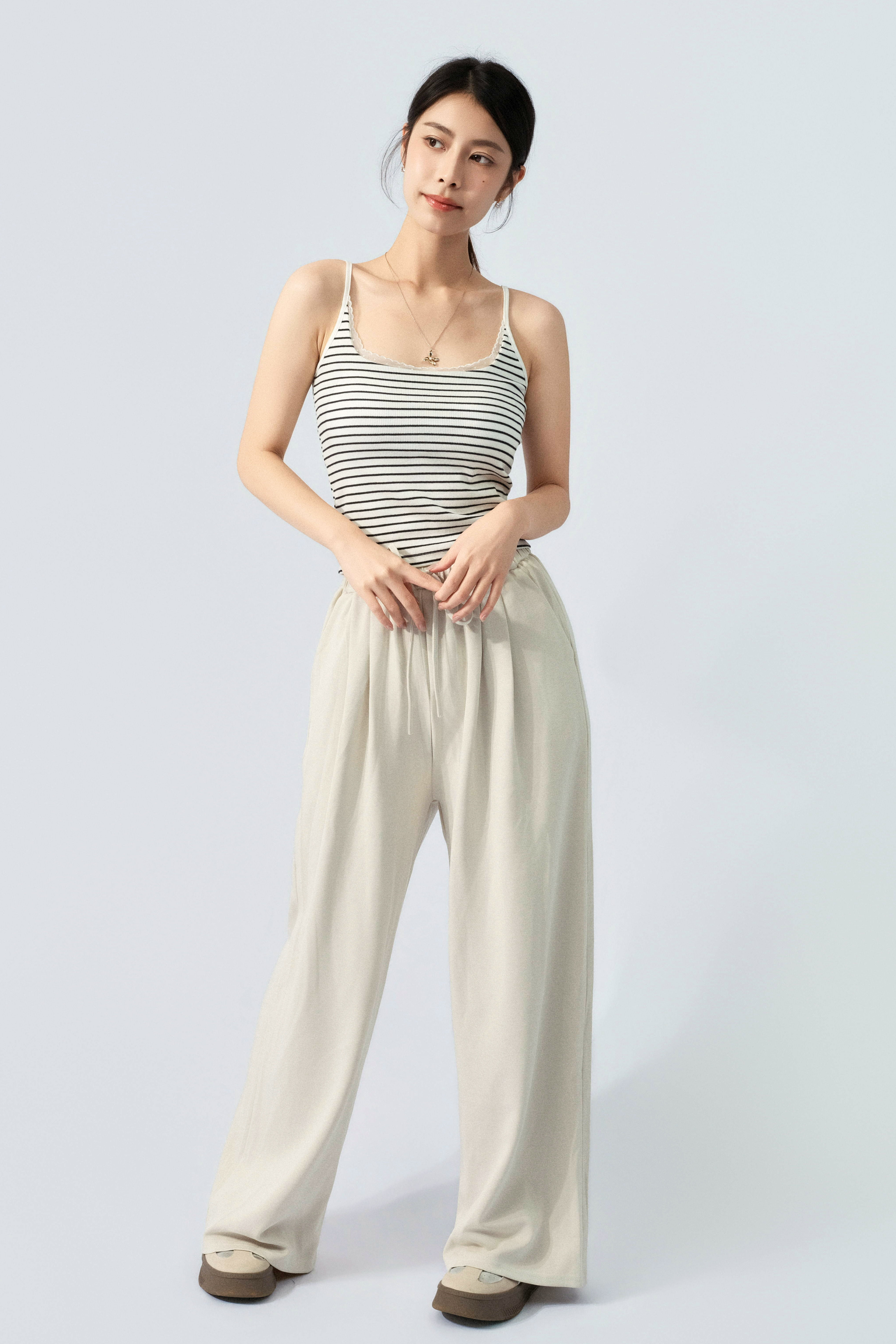網花邊間條羅紋bra top（預購產品）