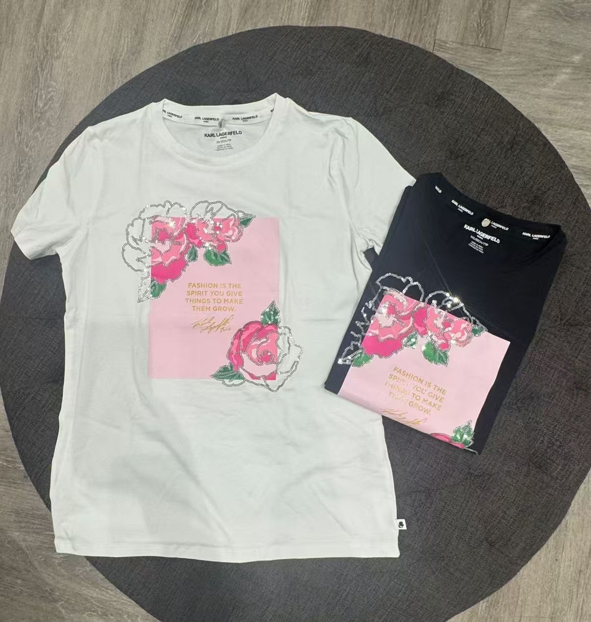 【預購】Karl Lagerfeld H052041 女裝花朵短袖上衣