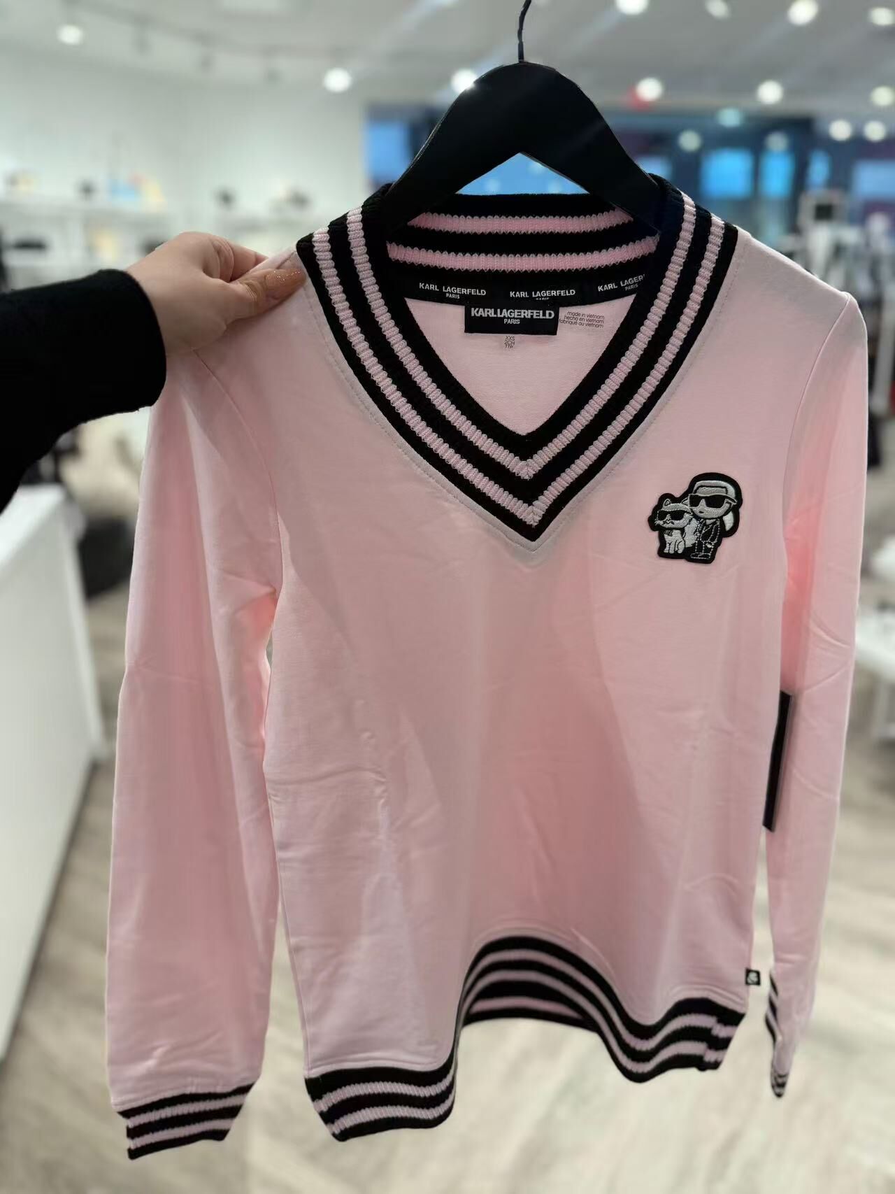 【預購】Karl Lagerfeld H052042 女裝粉紅色長袖上衣