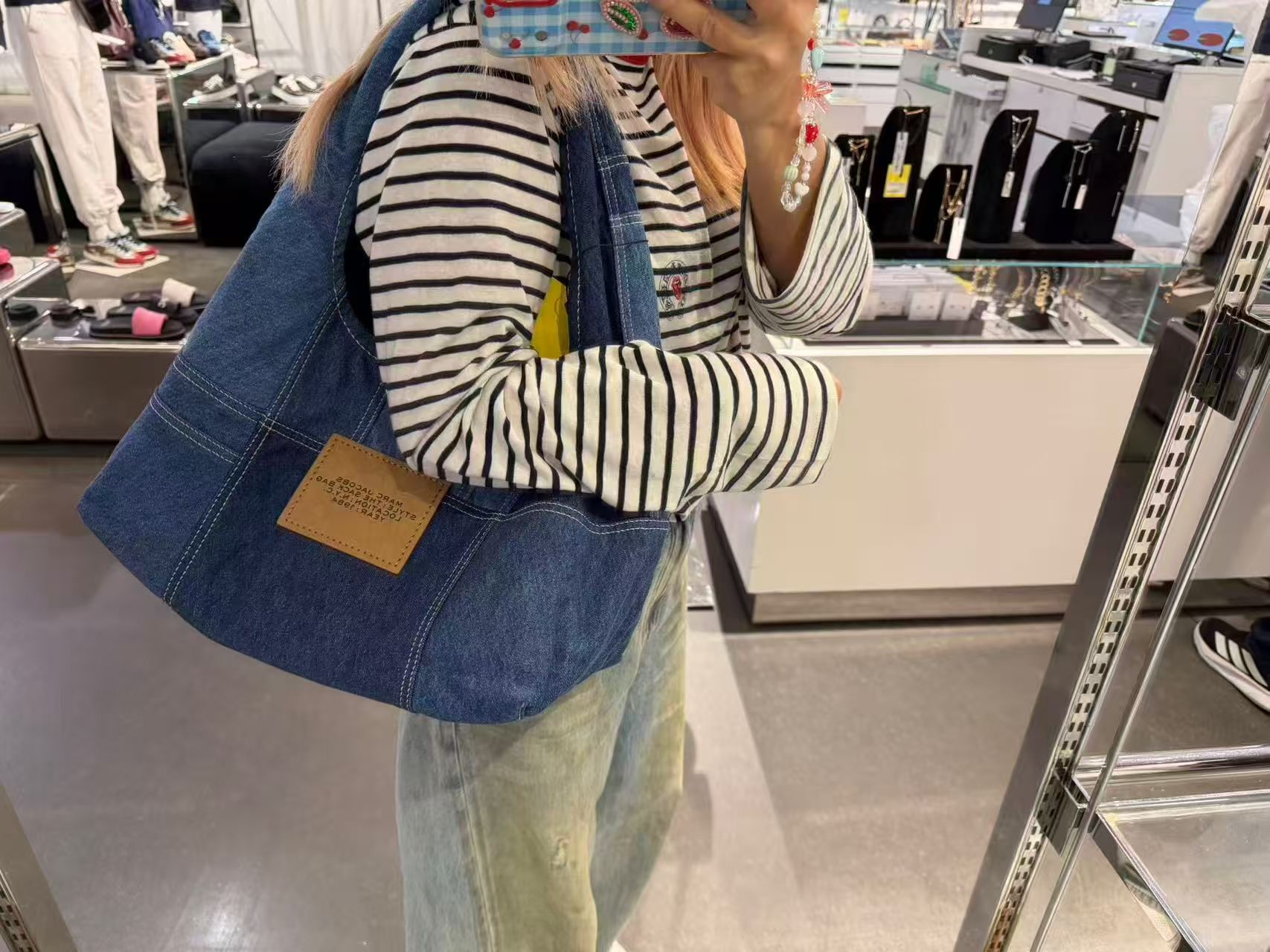 【預購】Marc Jacobs H052046 The Sack Bag Hobo 單肩包連拉鍊小包 (牛仔藍色)