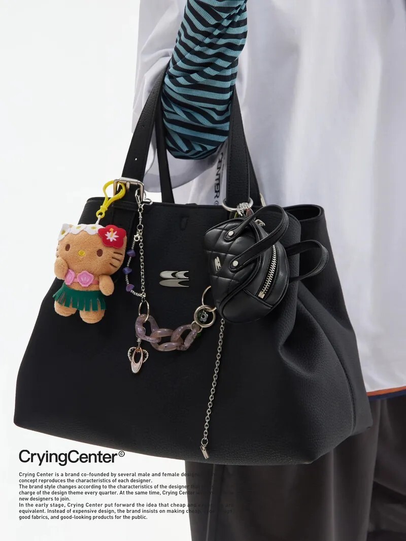 Crying Center mini 迷你 波士頓 小包 耳機包 掛件