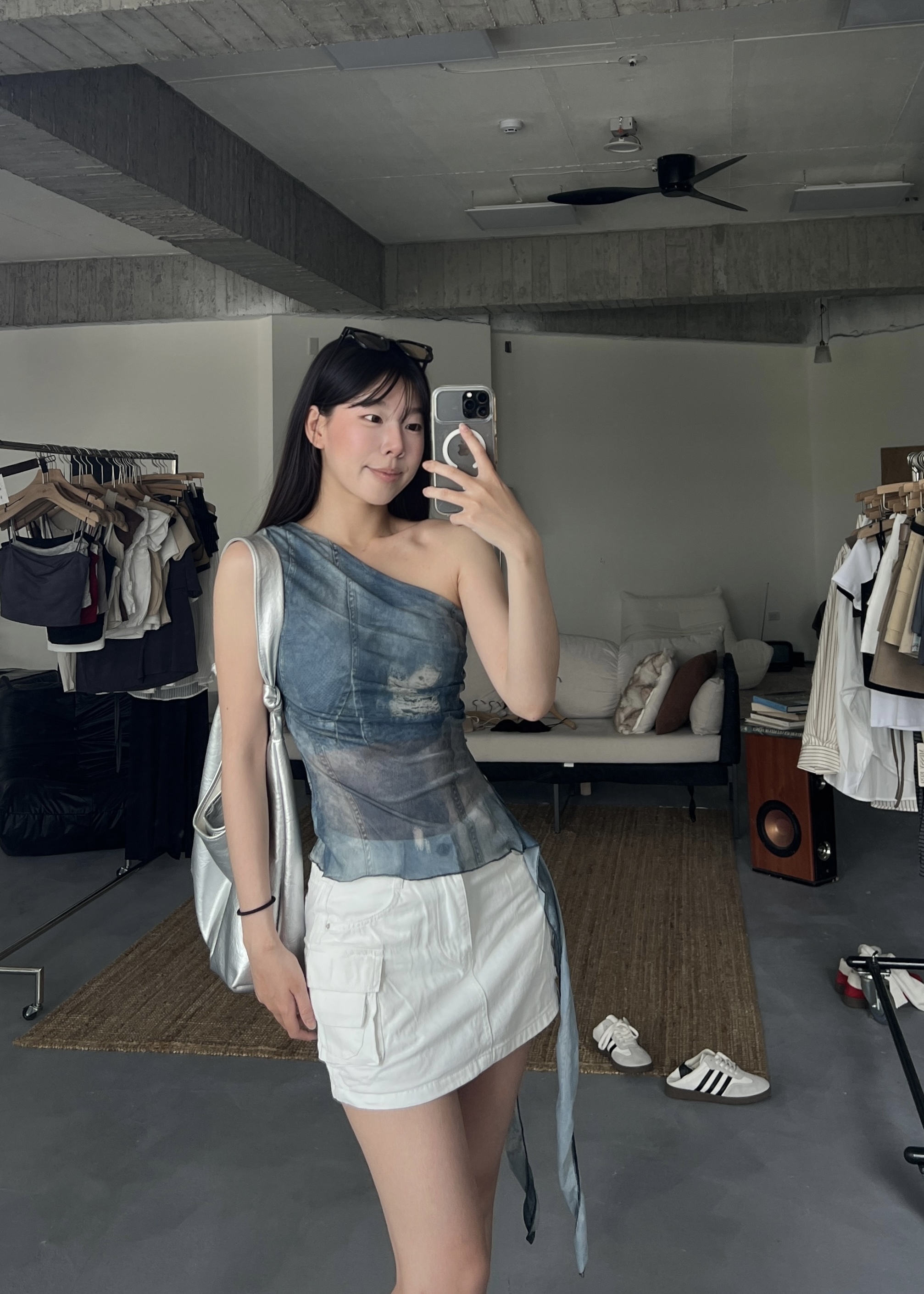 美式牛仔單肩側綁帶上衣
