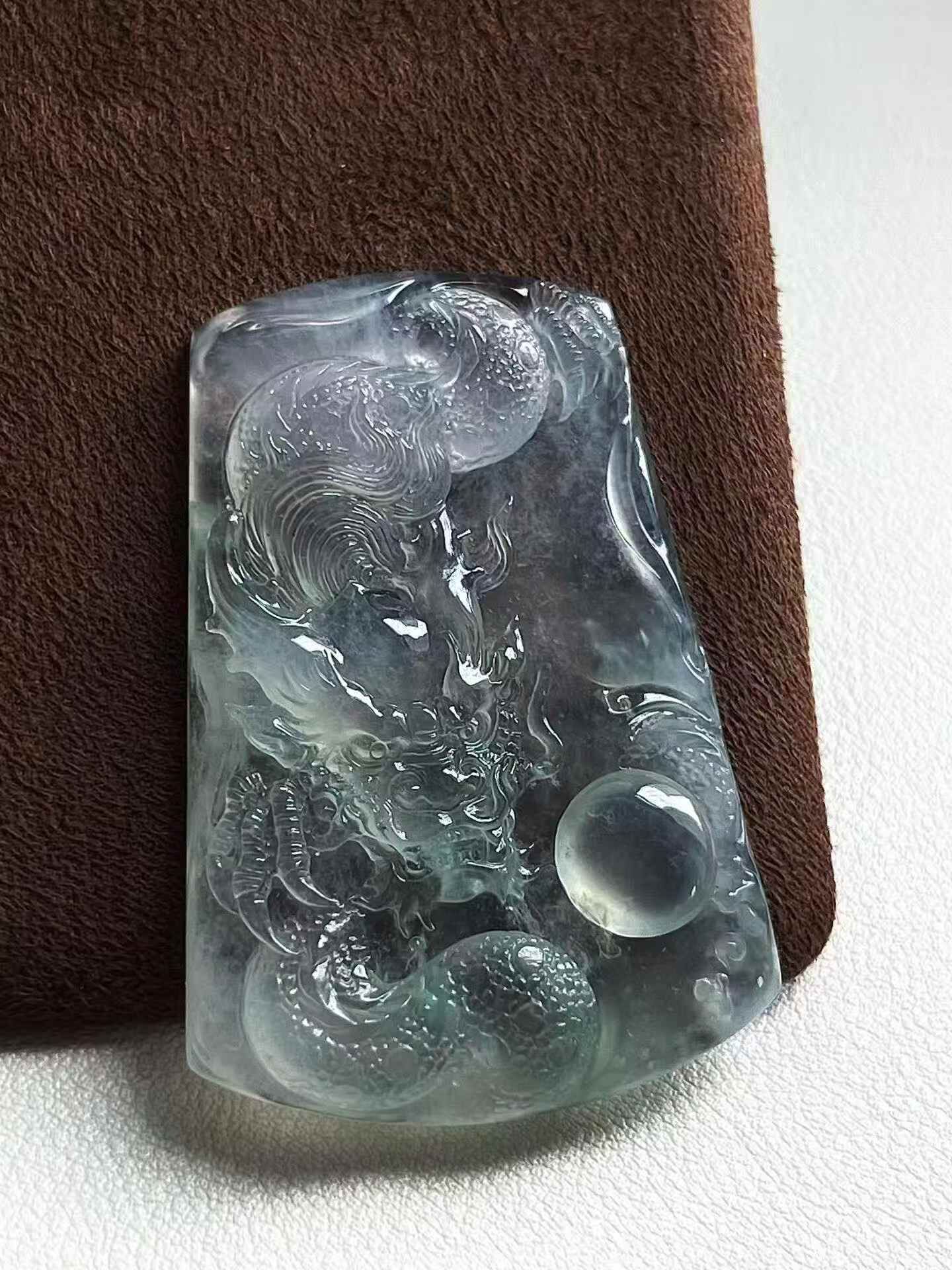 518357 翡翠龍牌
