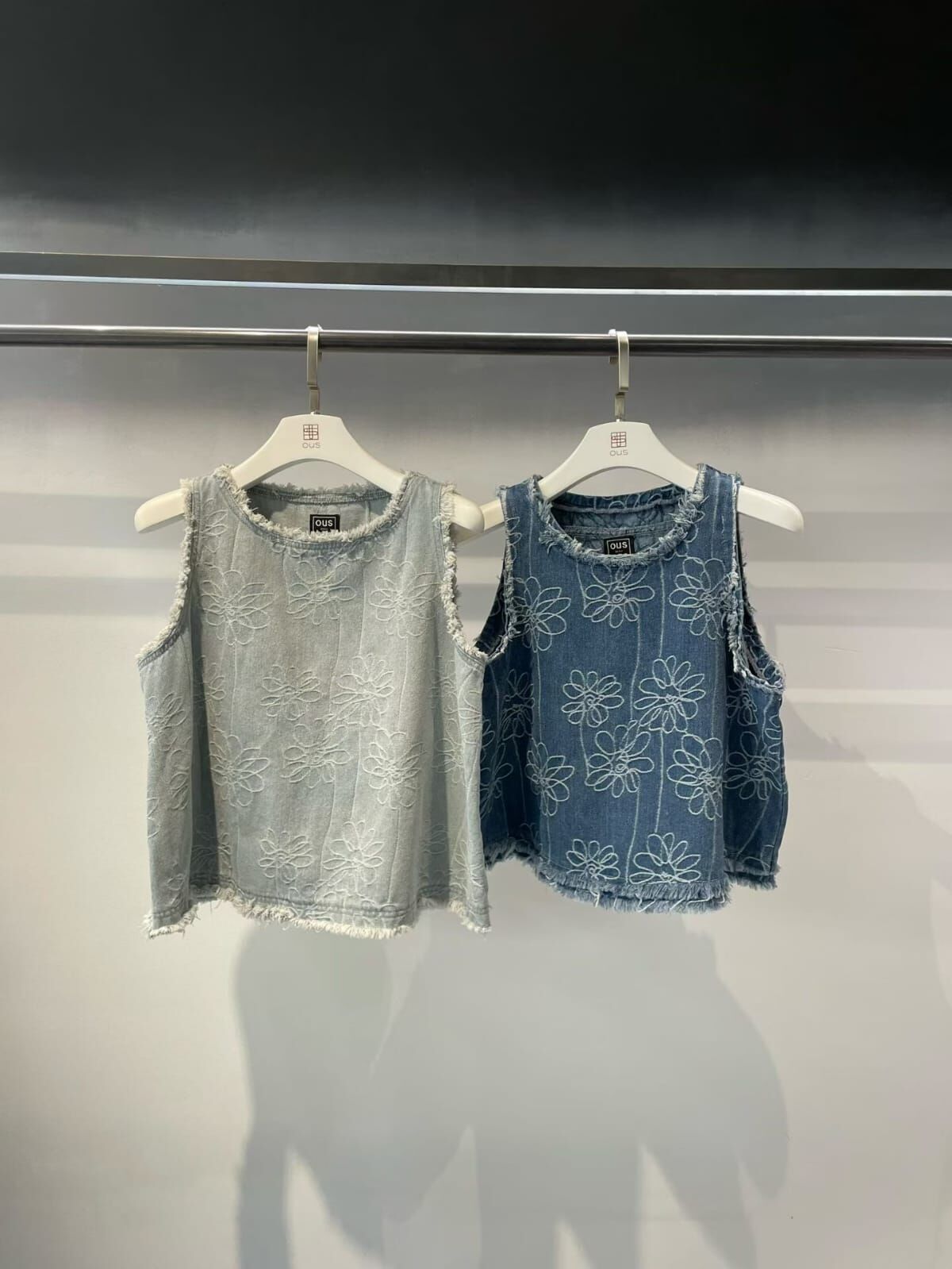 OS6211 刺綉花花蘇蘇邊牛仔背心