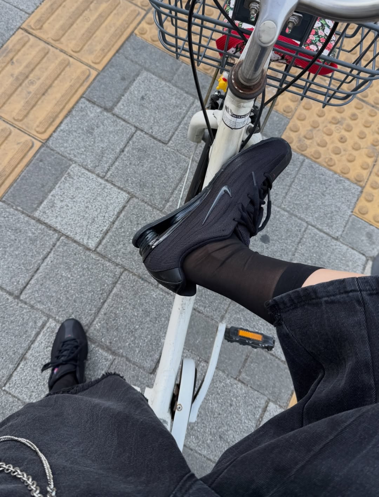 Nike SHOX Z 全黑彈簧鞋 黑色 紅色 薄底 氣墊 Karina同款 老爹鞋 女鞋 HQ7540-003/預購