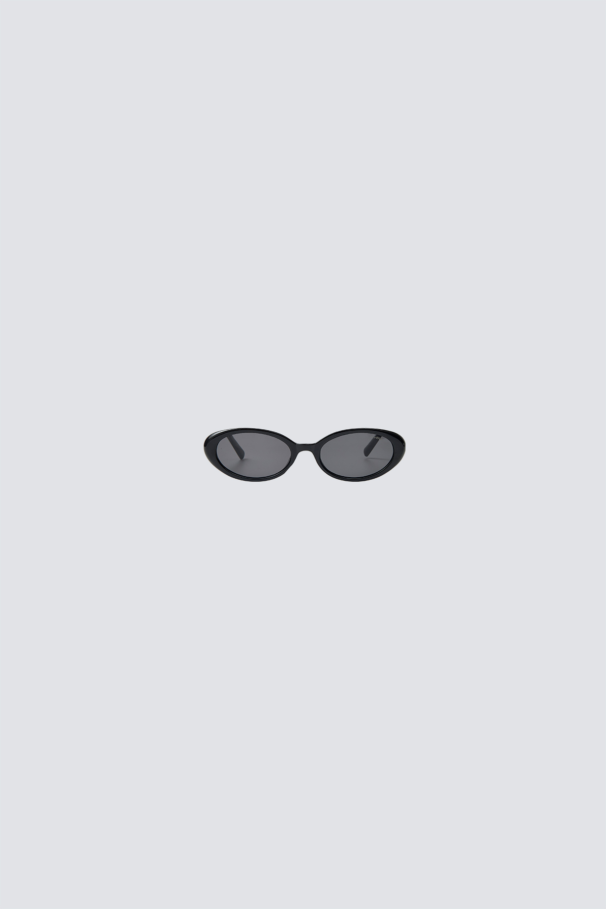 Oval UV Sunglasses｜Black with Black Lens｜Hong Kong Original Design