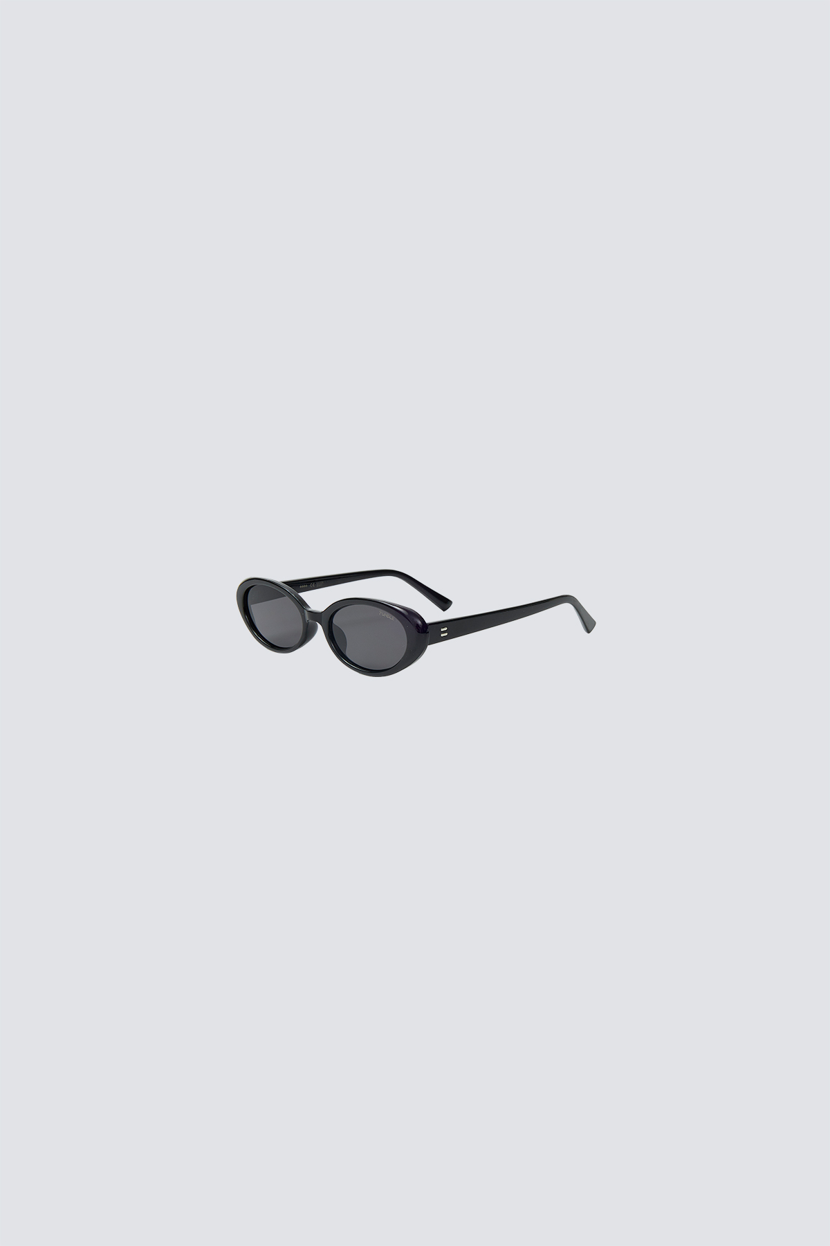 Oval UV Sunglasses｜Black with Black Lens｜Hong Kong Original Design