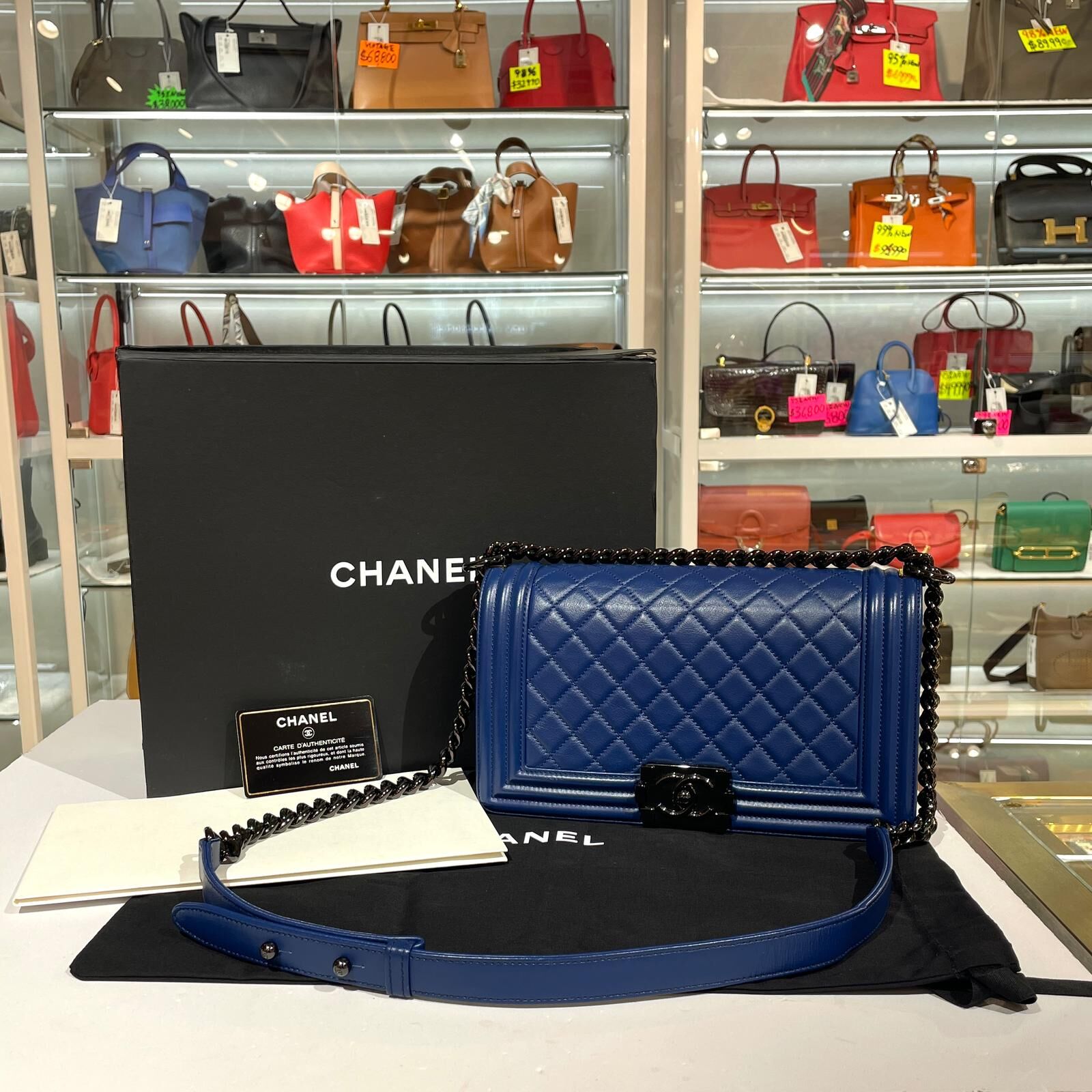 99%NEW二手BOY CHANEL 25 寶石藍小羊皮@249開 #香奈兒LEBOY  #香榭站正品