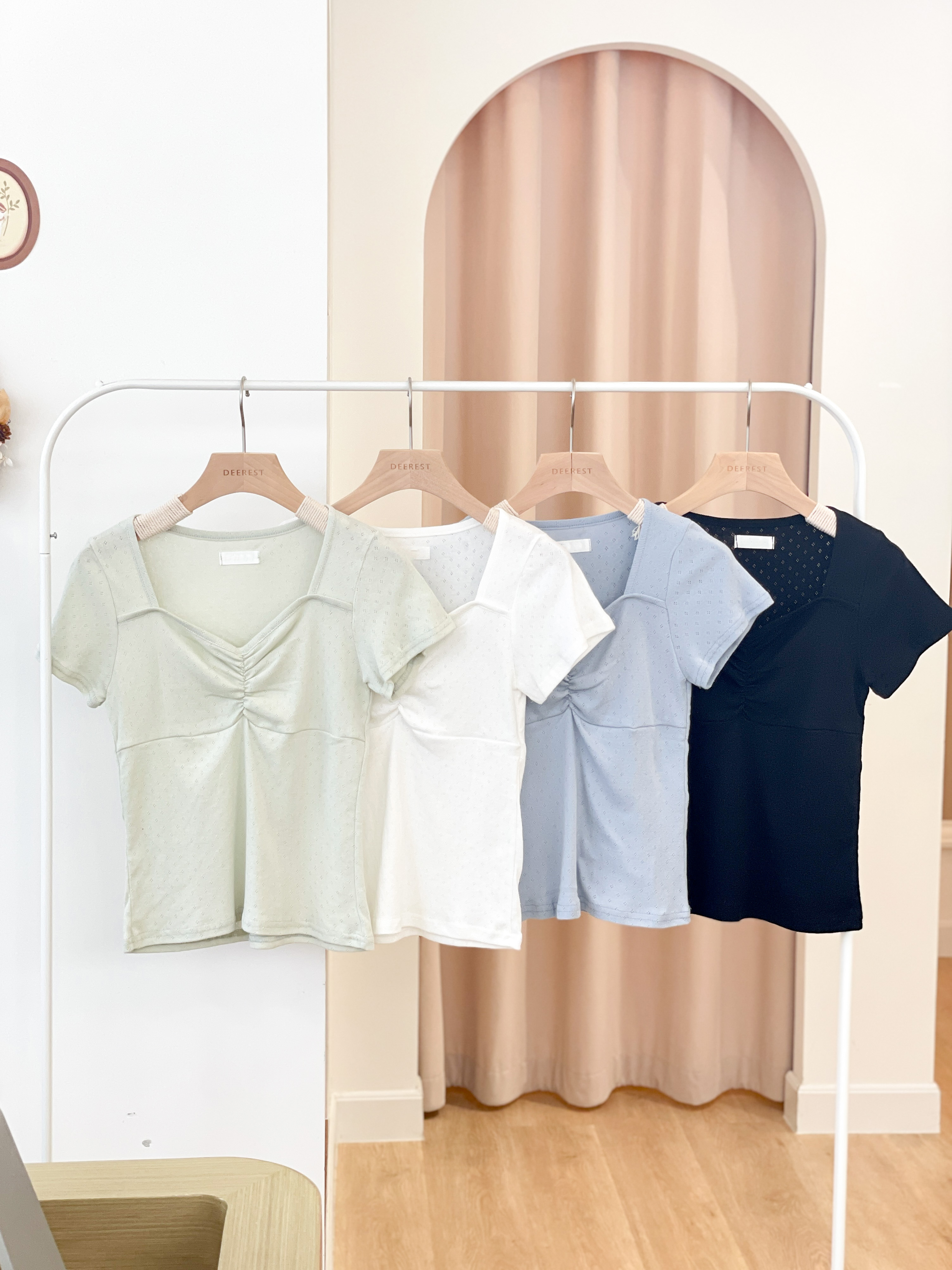 T1560 Fleur Heart Basic Top
