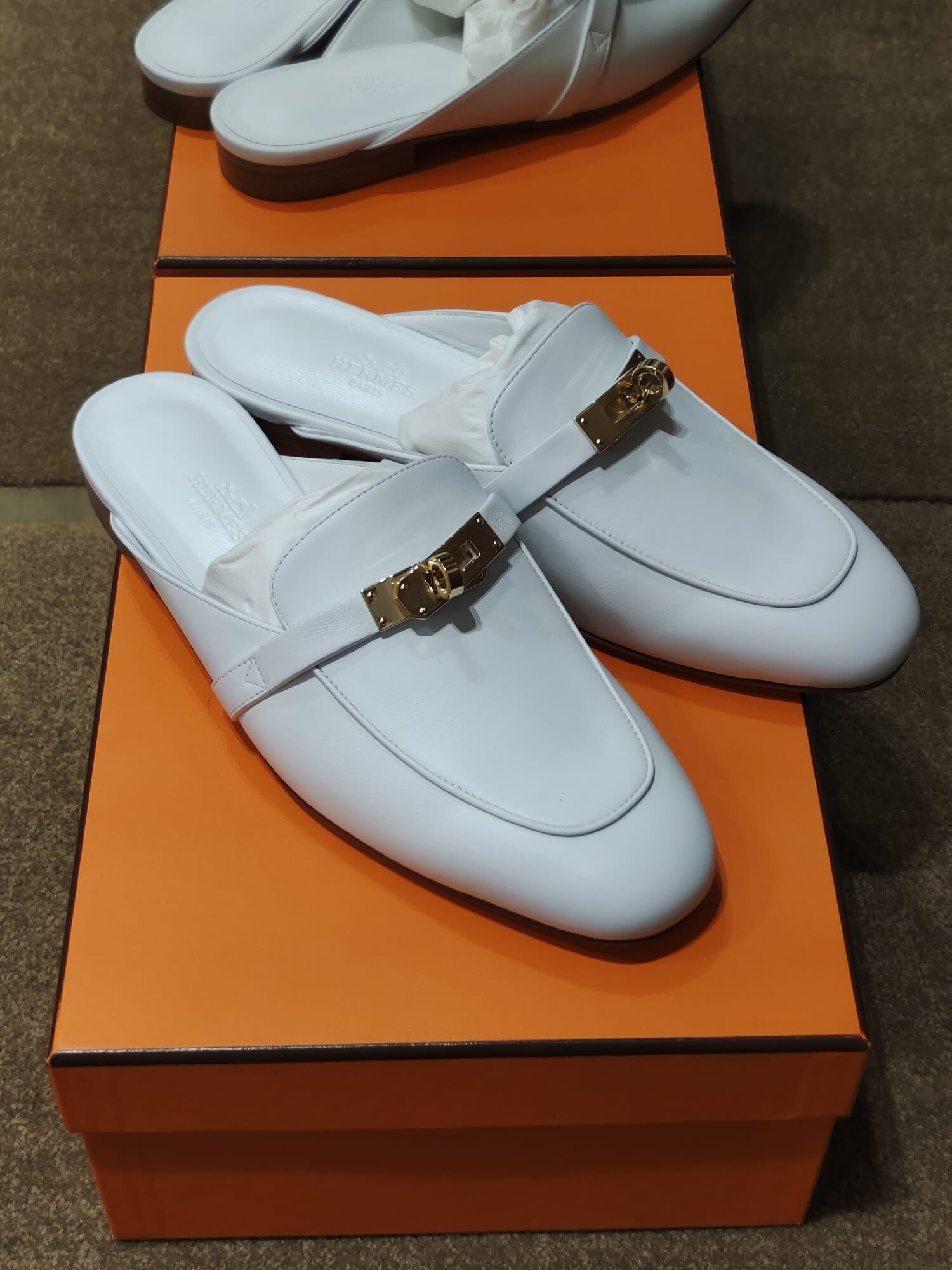 Oz mule 01 blanc CC size 37.5 (可預訂鞋碼）
