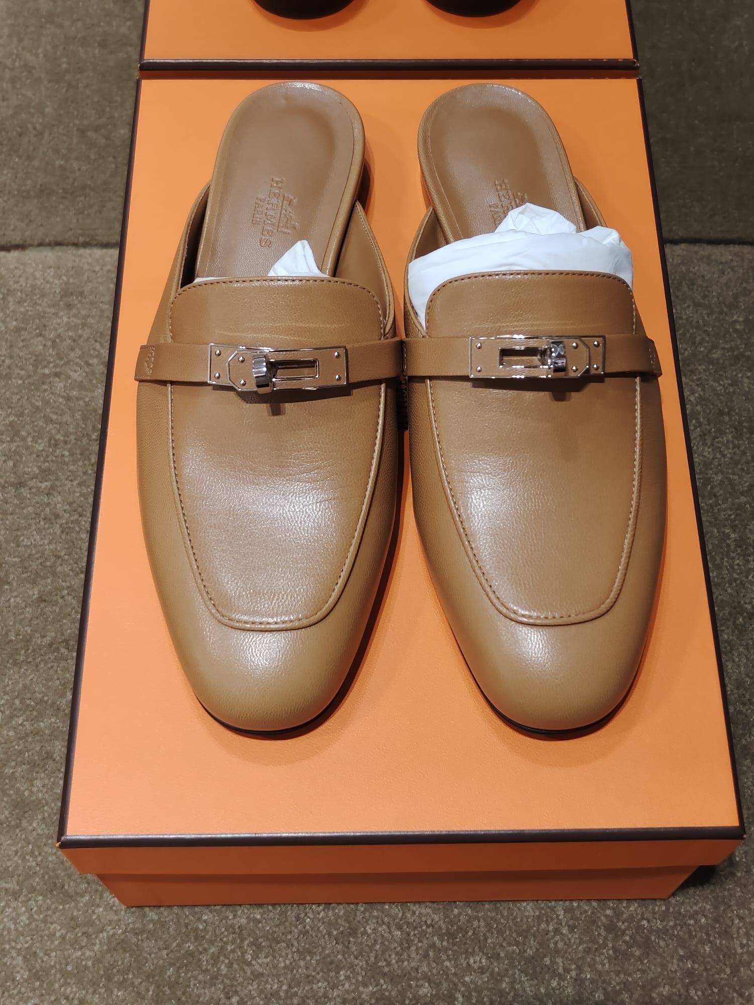 Oz mule naturel  chevre ck #37 (可預訂鞋碼）