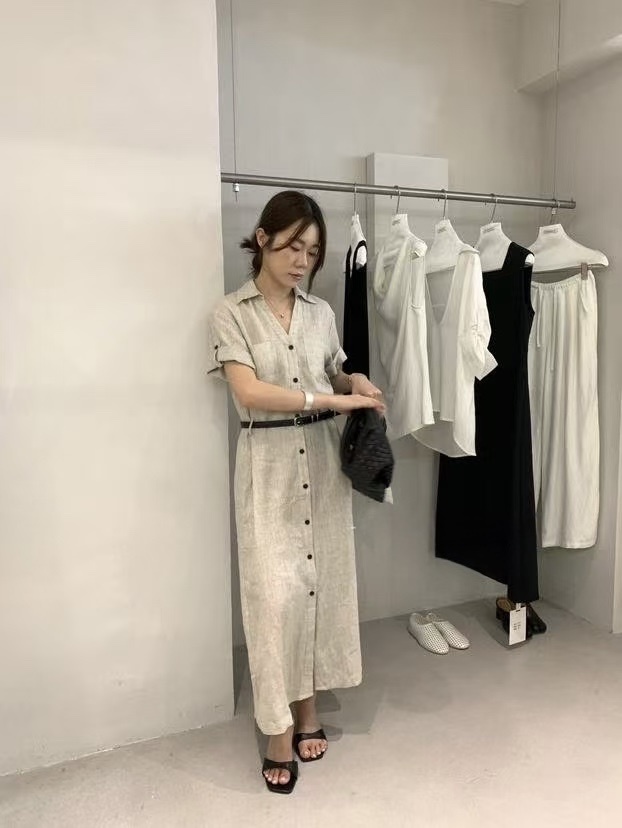 6017 附皮帶亞麻排釦洋裝