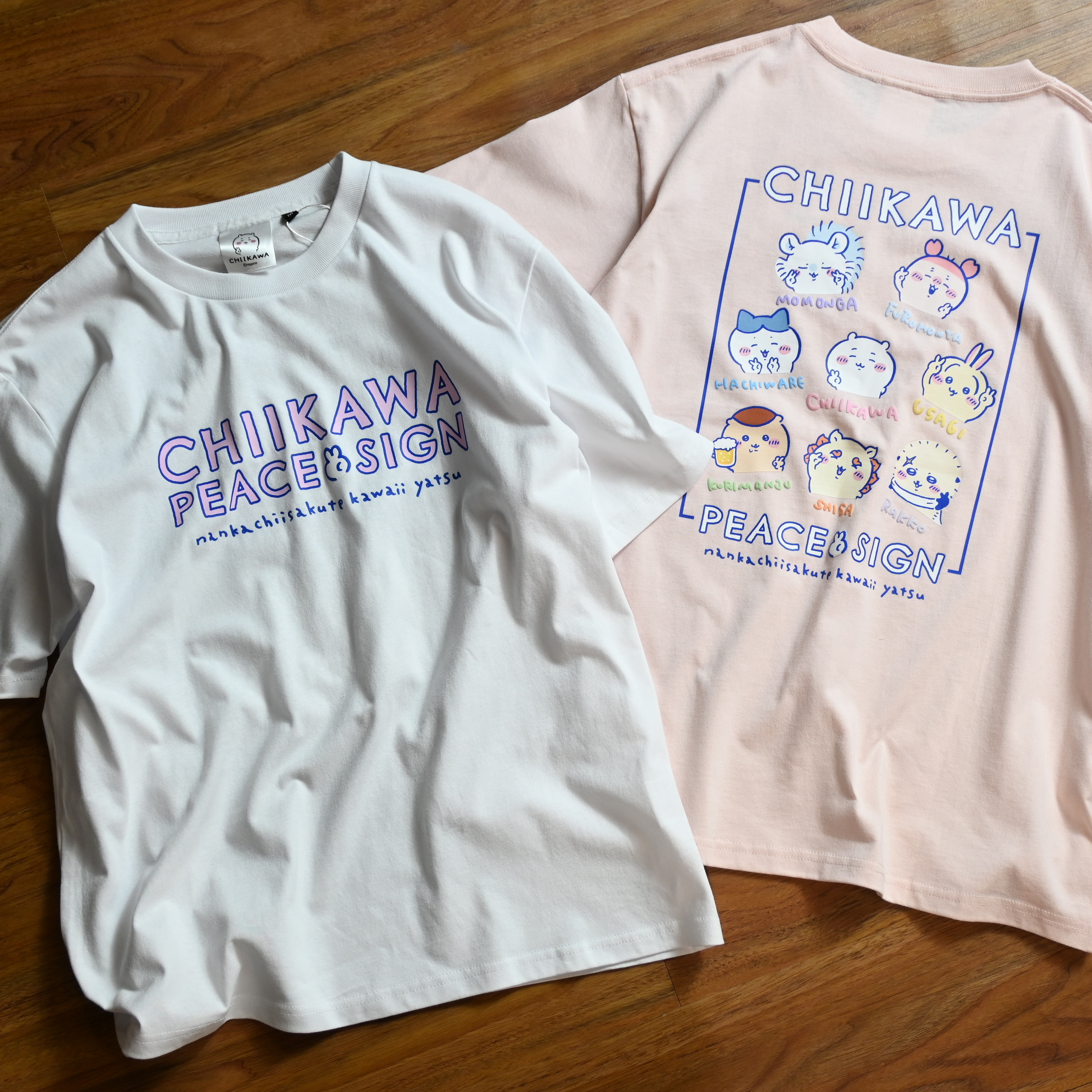 Chiikawa Foam Print Peace Sign Tee