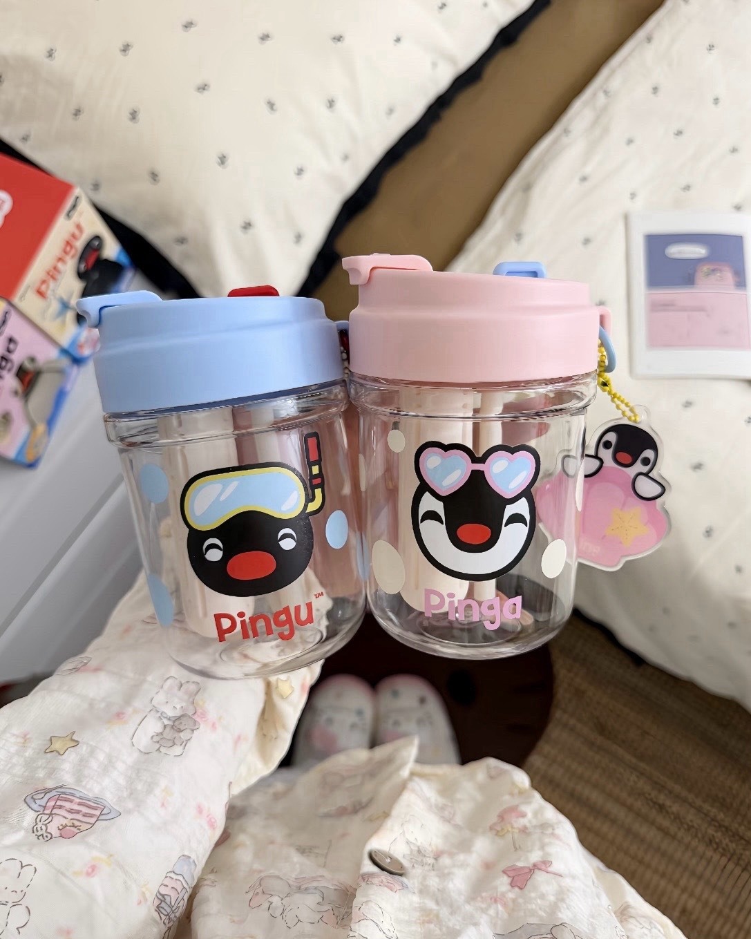 PINGU 企鵝家族 正版授權 吸管杯 冷水杯 兒童杯 580ml 附掛飾 3款