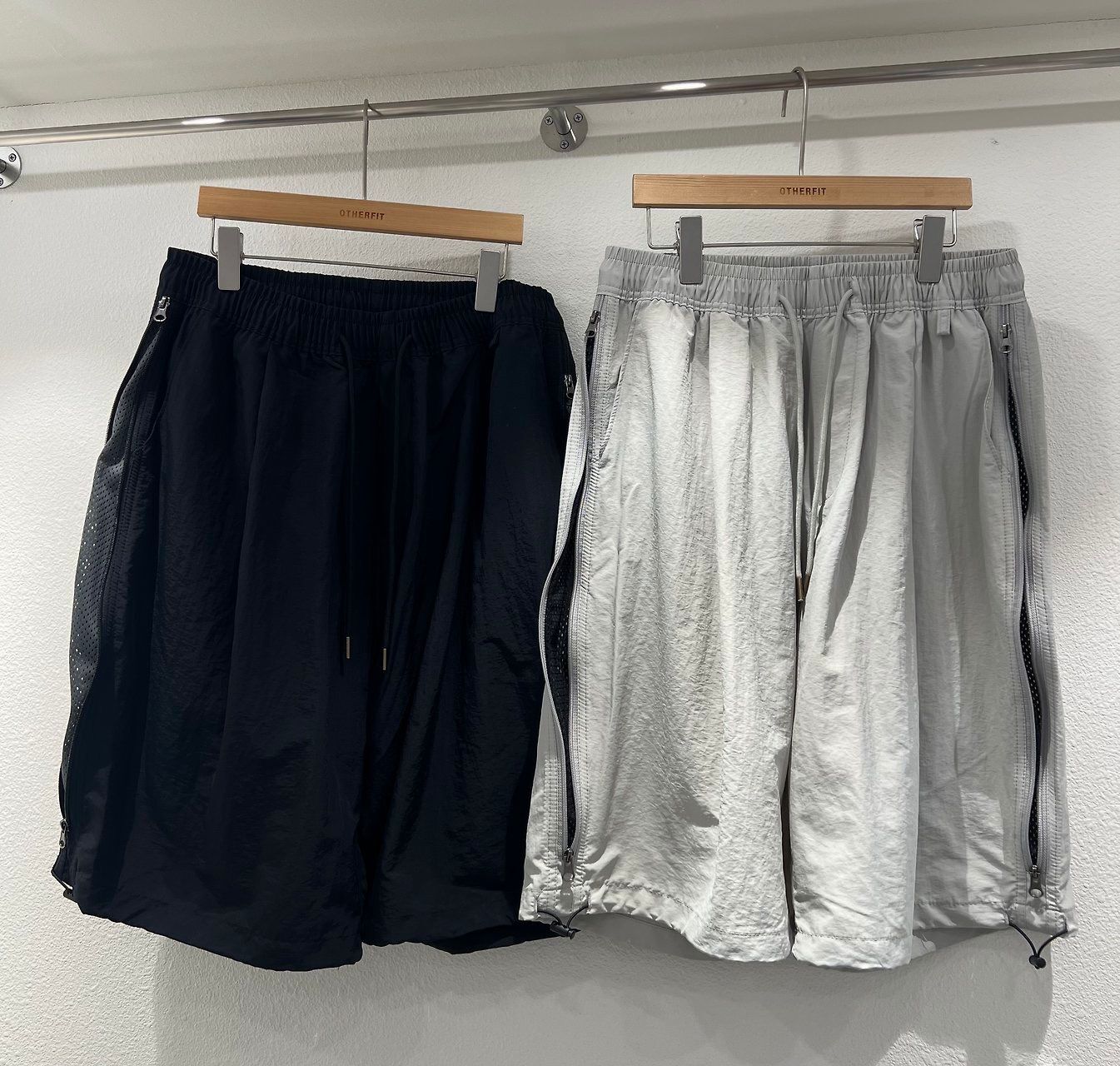 淨色拉鍊短褲 OTHERFIT-022P