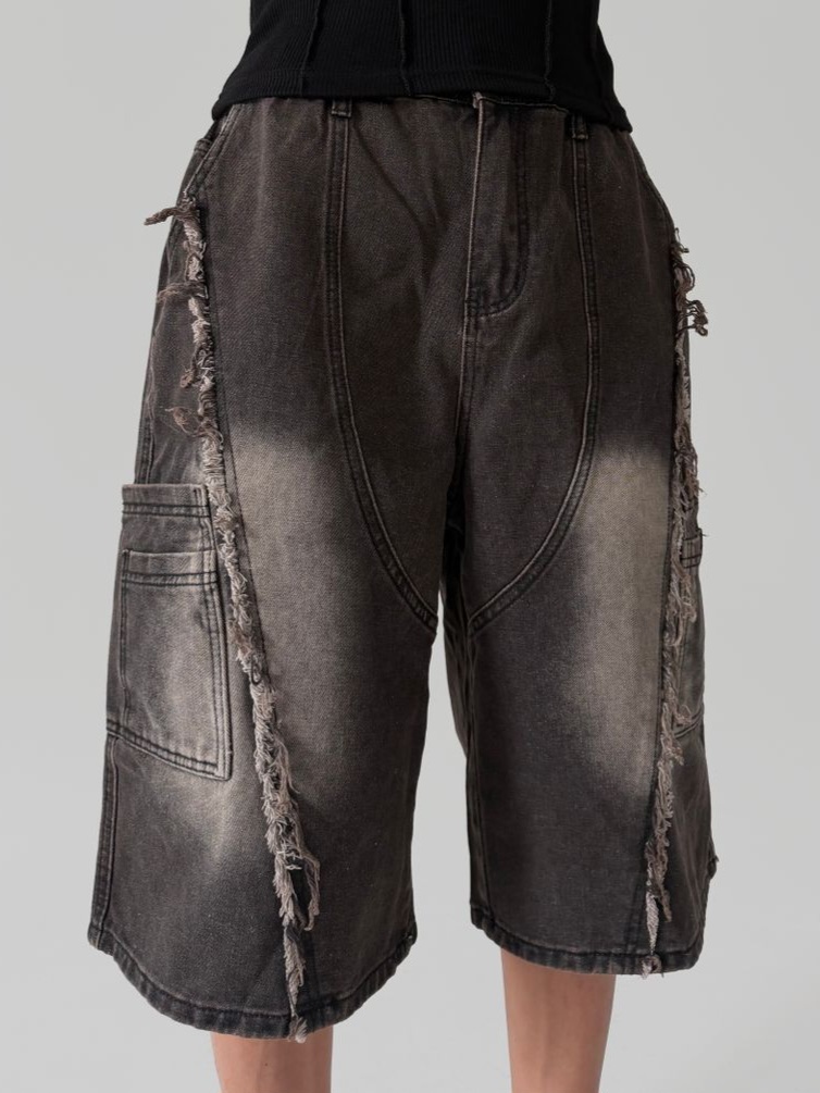 Frayed Bermuda denim shorts