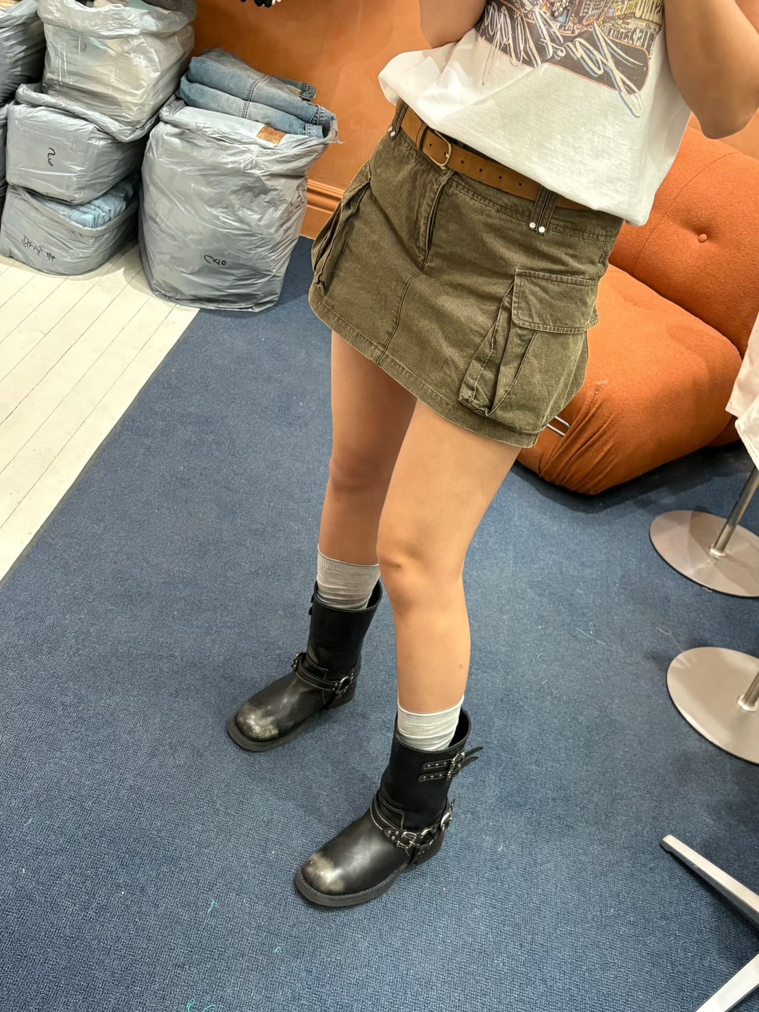 低腰側口袋印花短裙(內安全褲)