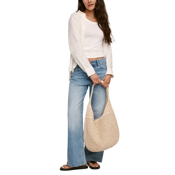 OBS470 Banana Republic Raffia Tote