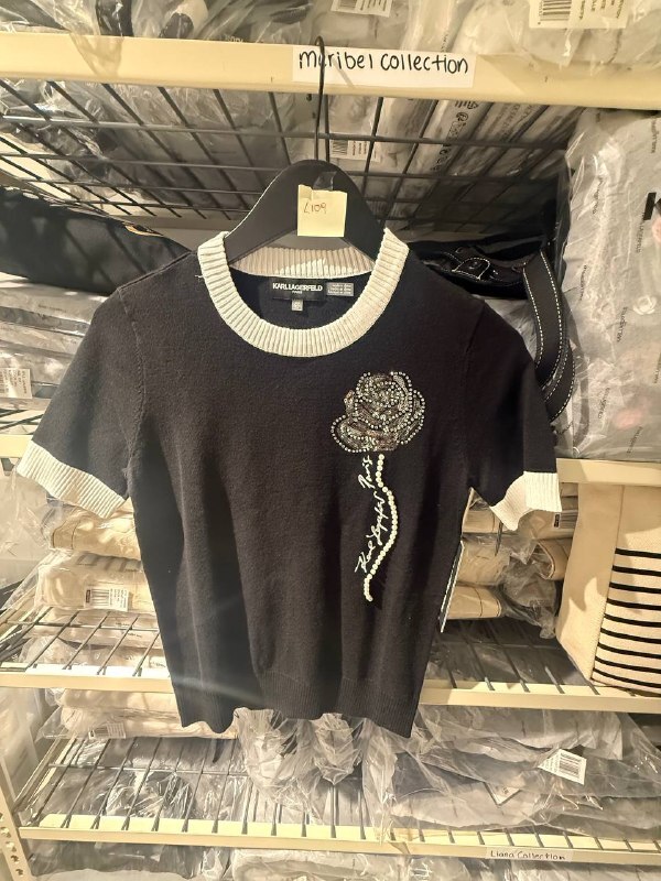 [U] KARL LAGERFELD BLK SFT/WT WOMEN'S ROSE DETAIL CREW NECK SWEATER, L6DSSI77-XSF (UKL109)
